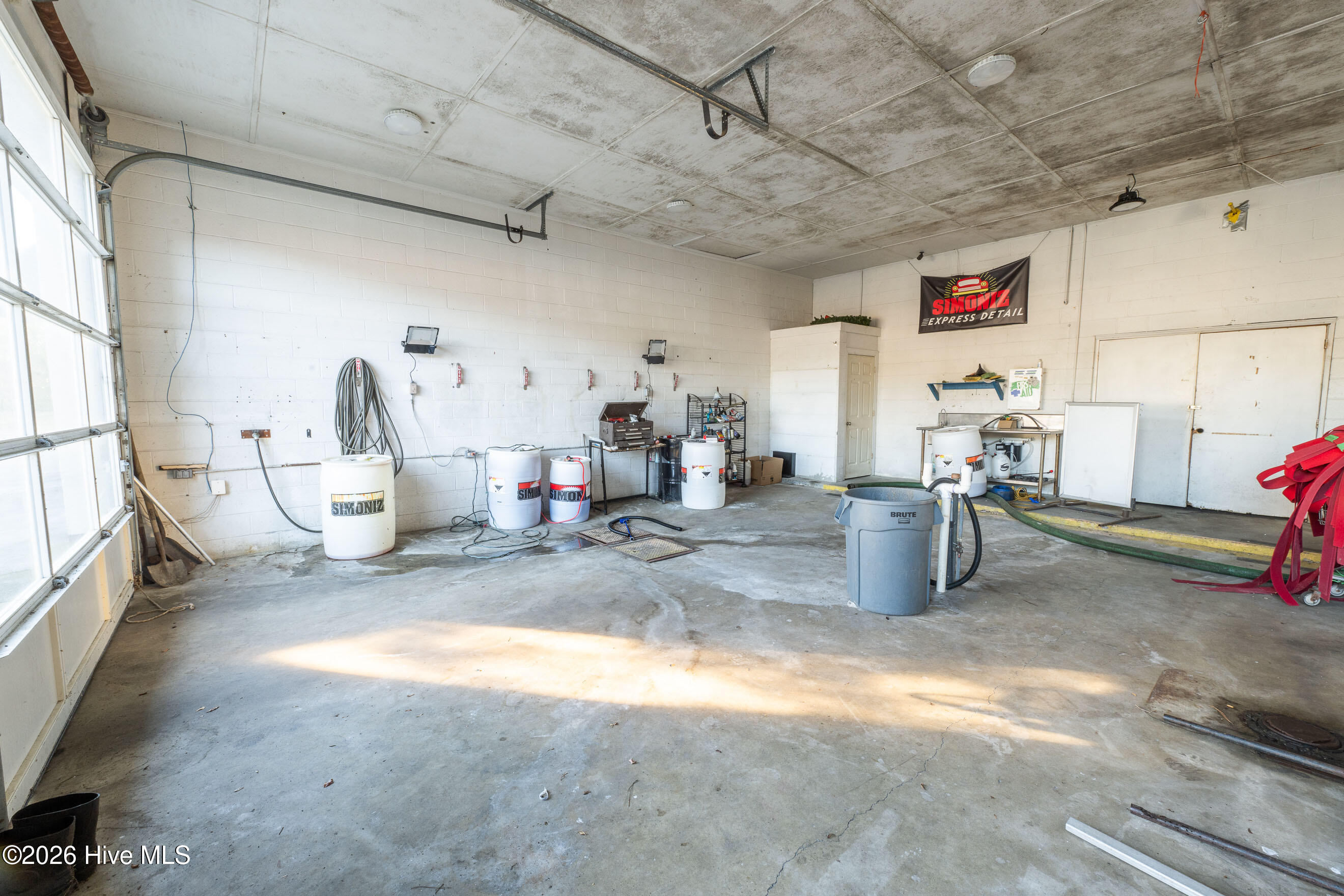334 N Spence Avenue Property Photo 18