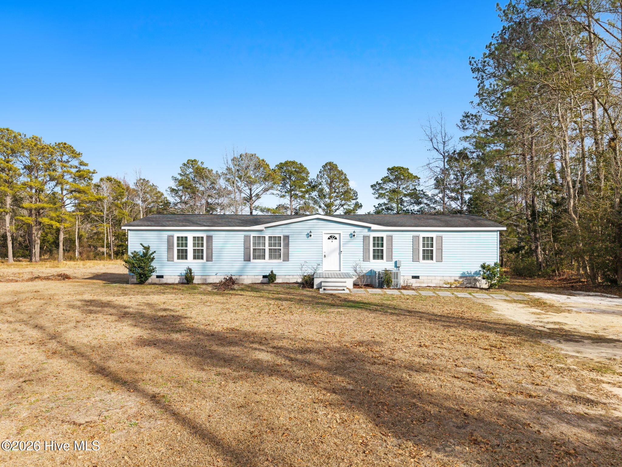 286 Edgewater Drive Sw Property Photo 3