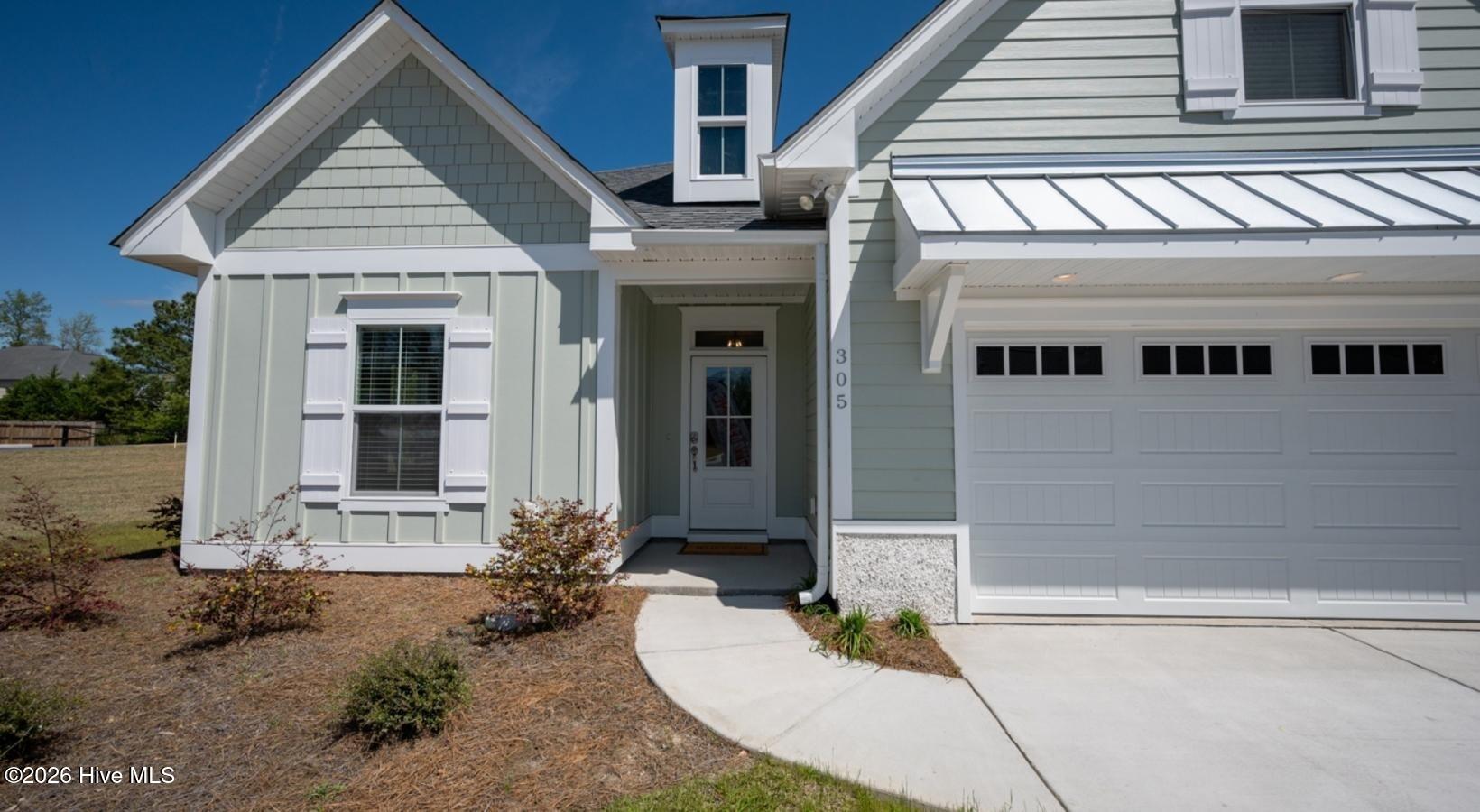 115 Beaumont Oaks Drive The Waterfront Property Photo 1