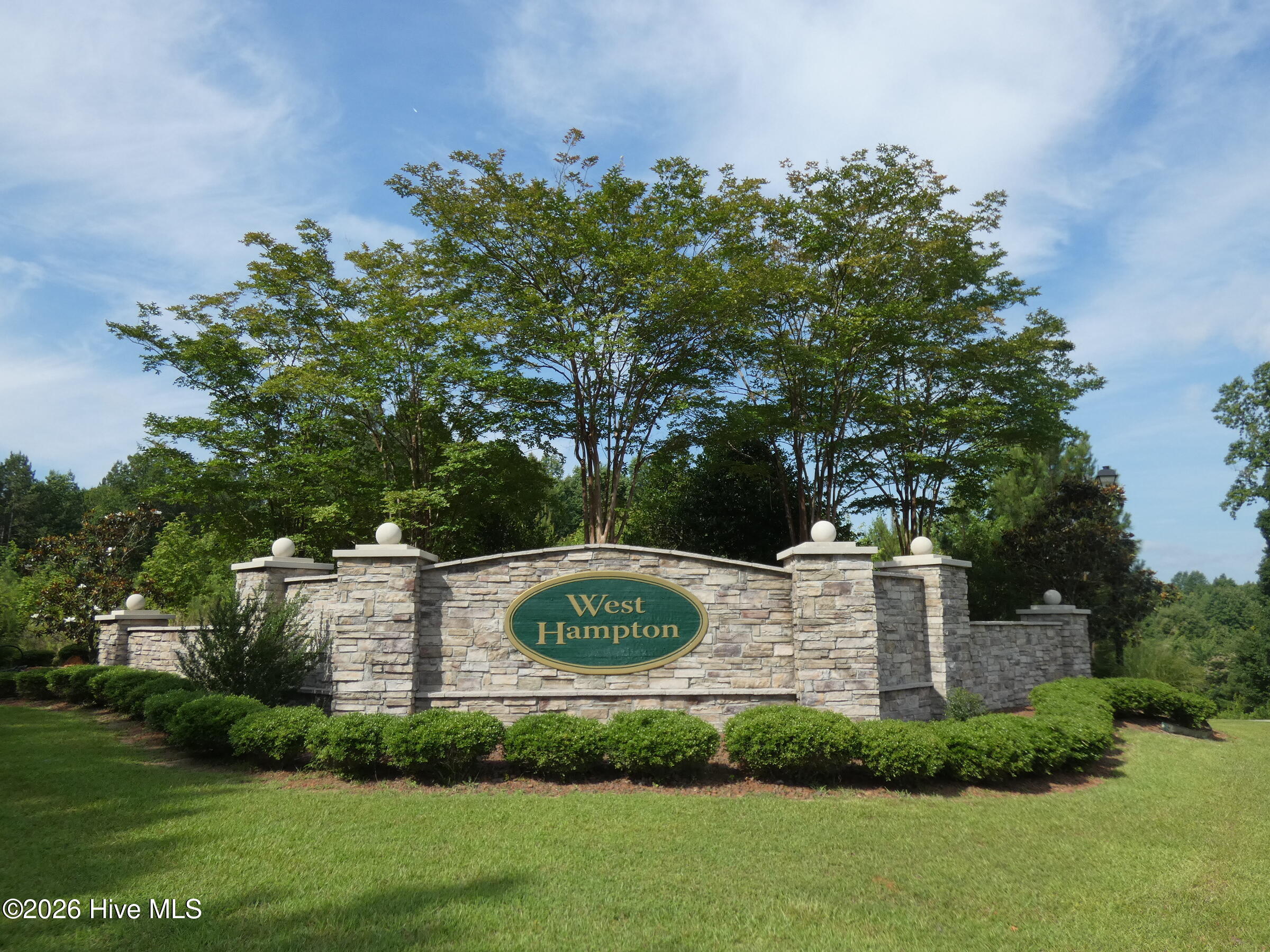 855 48 A Cambridge Drive Property Photo 1