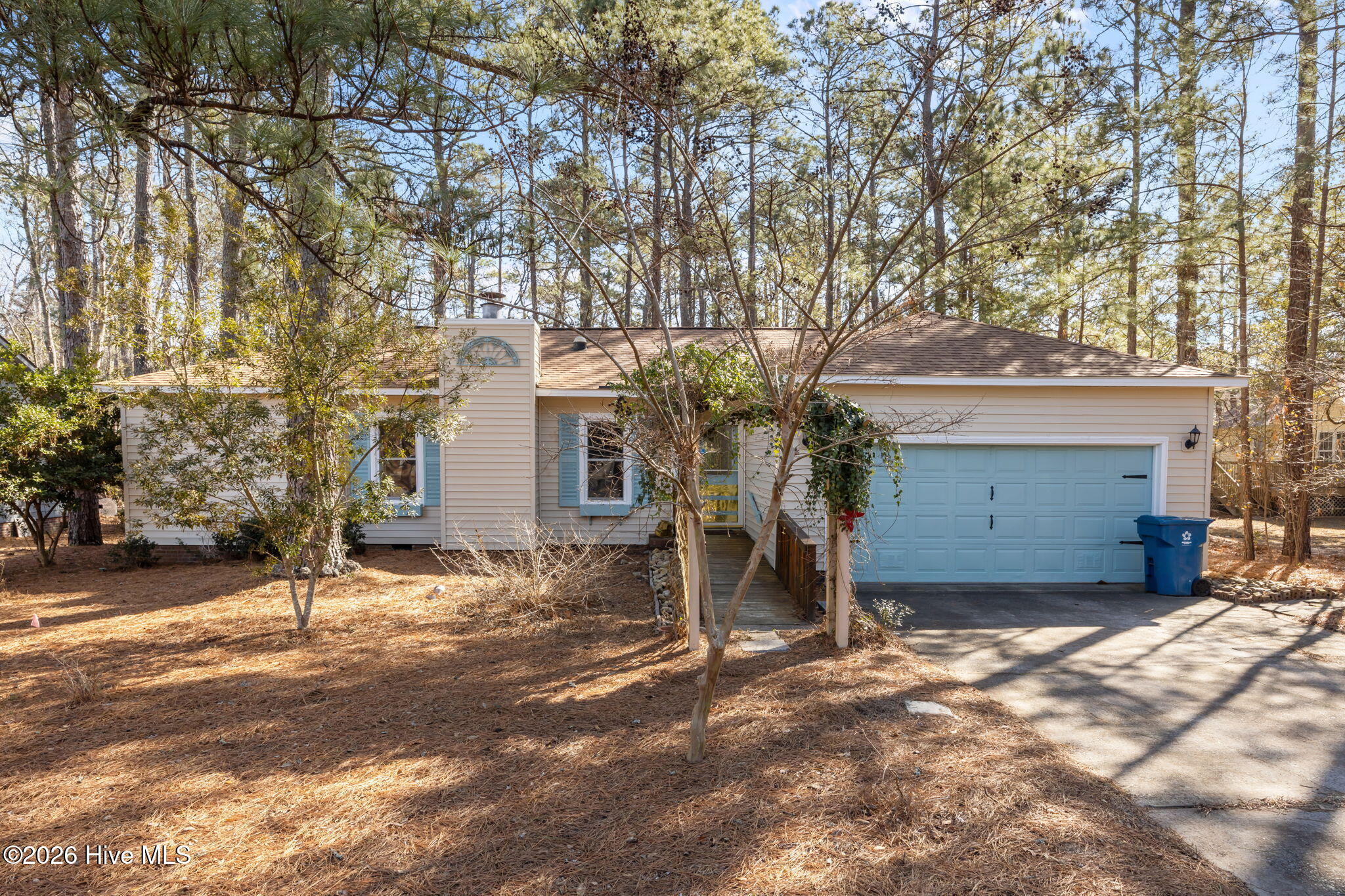 802 Black Swan Road Property Photo 1