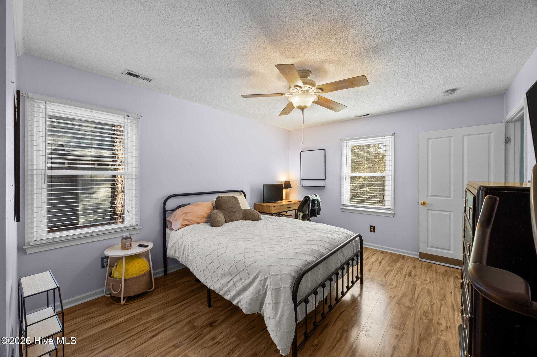 802 Black Swan Road Property Photo 16