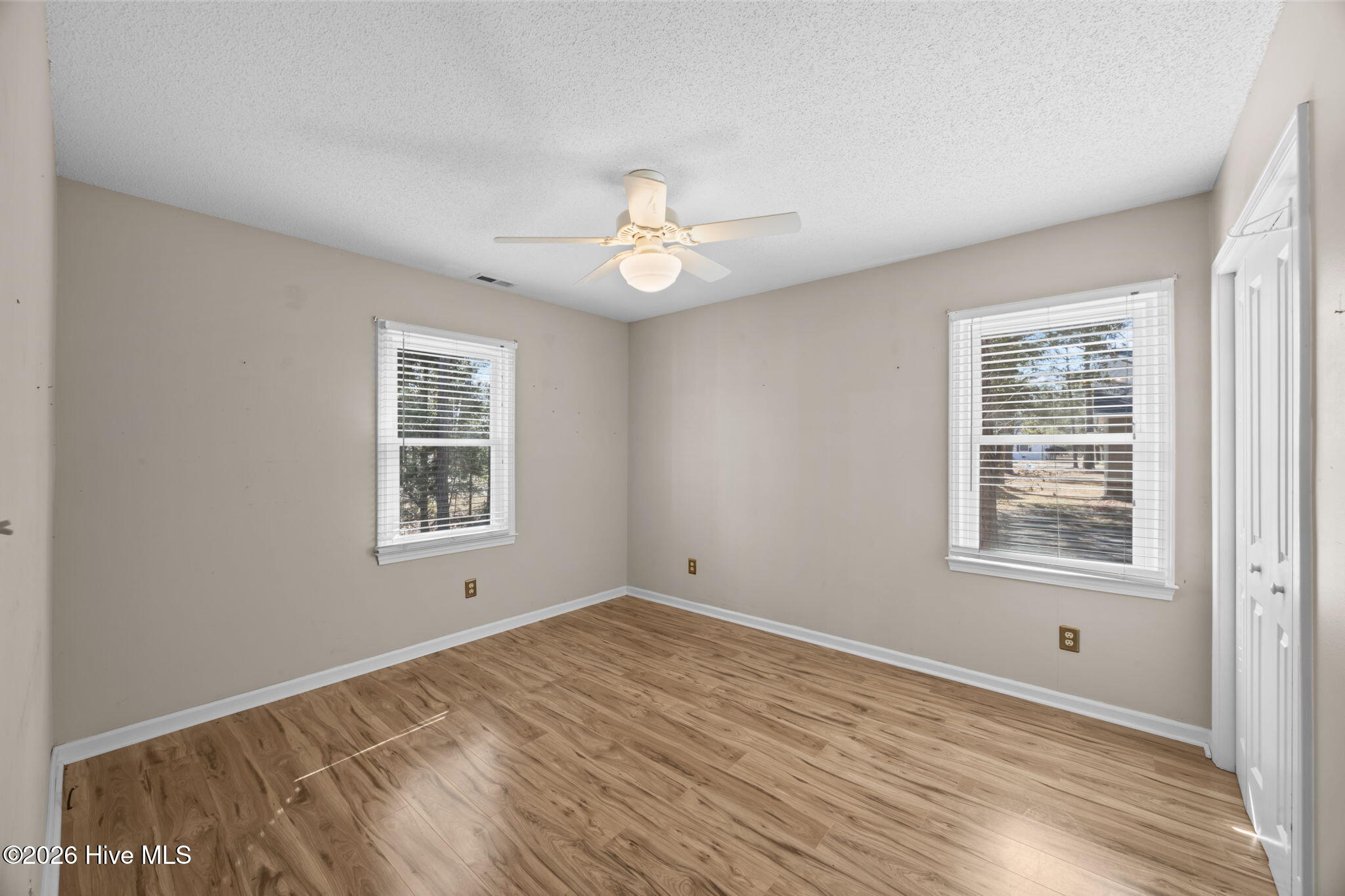 802 Black Swan Road Property Photo 20