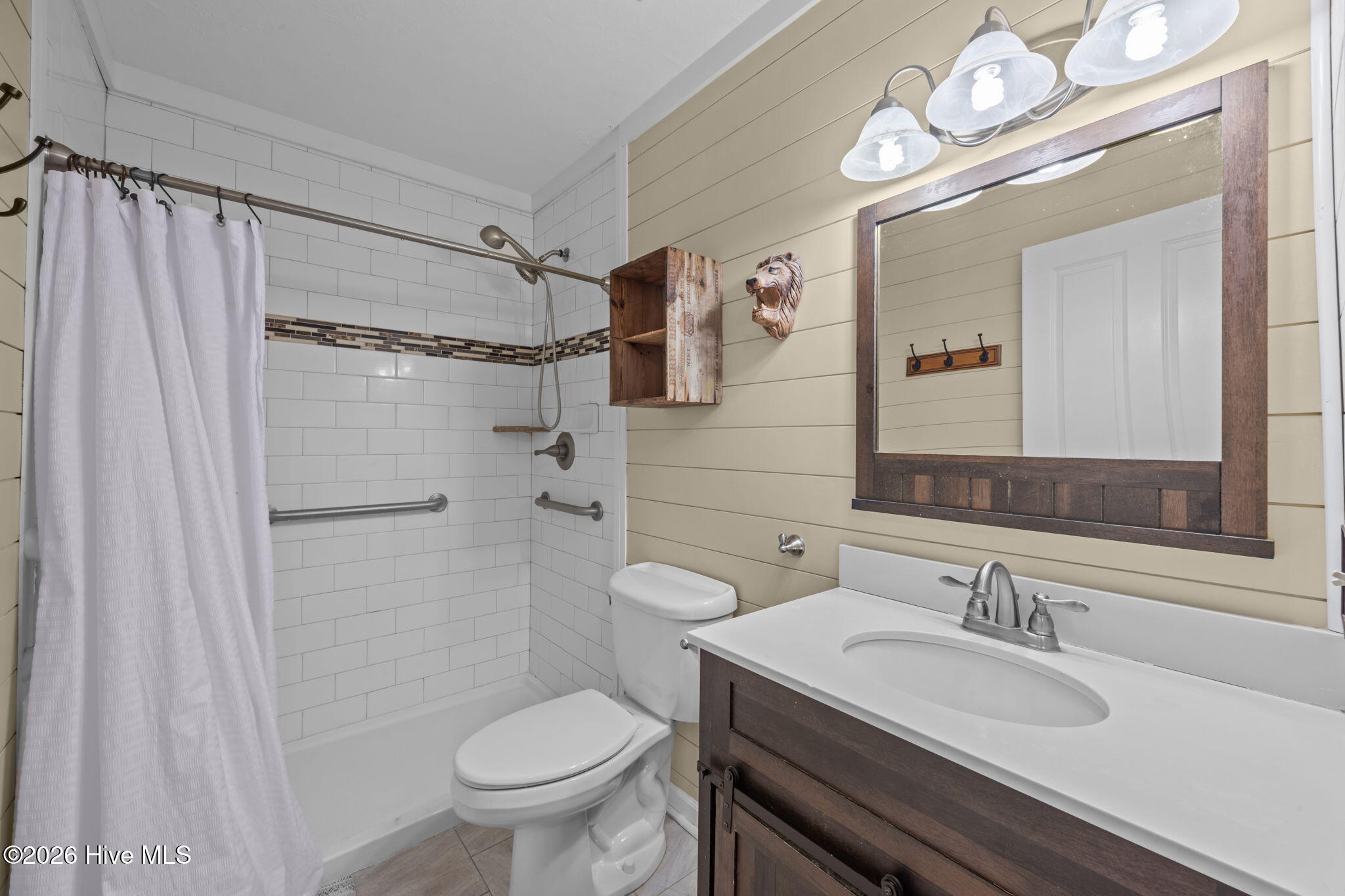802 Black Swan Road Property Photo 22