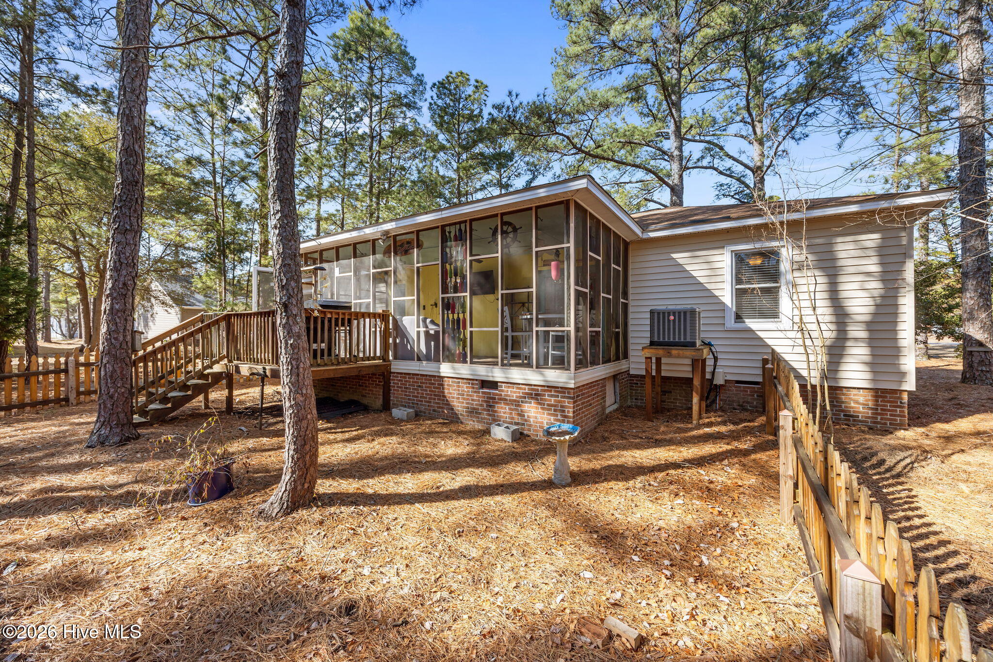802 Black Swan Road Property Photo 27