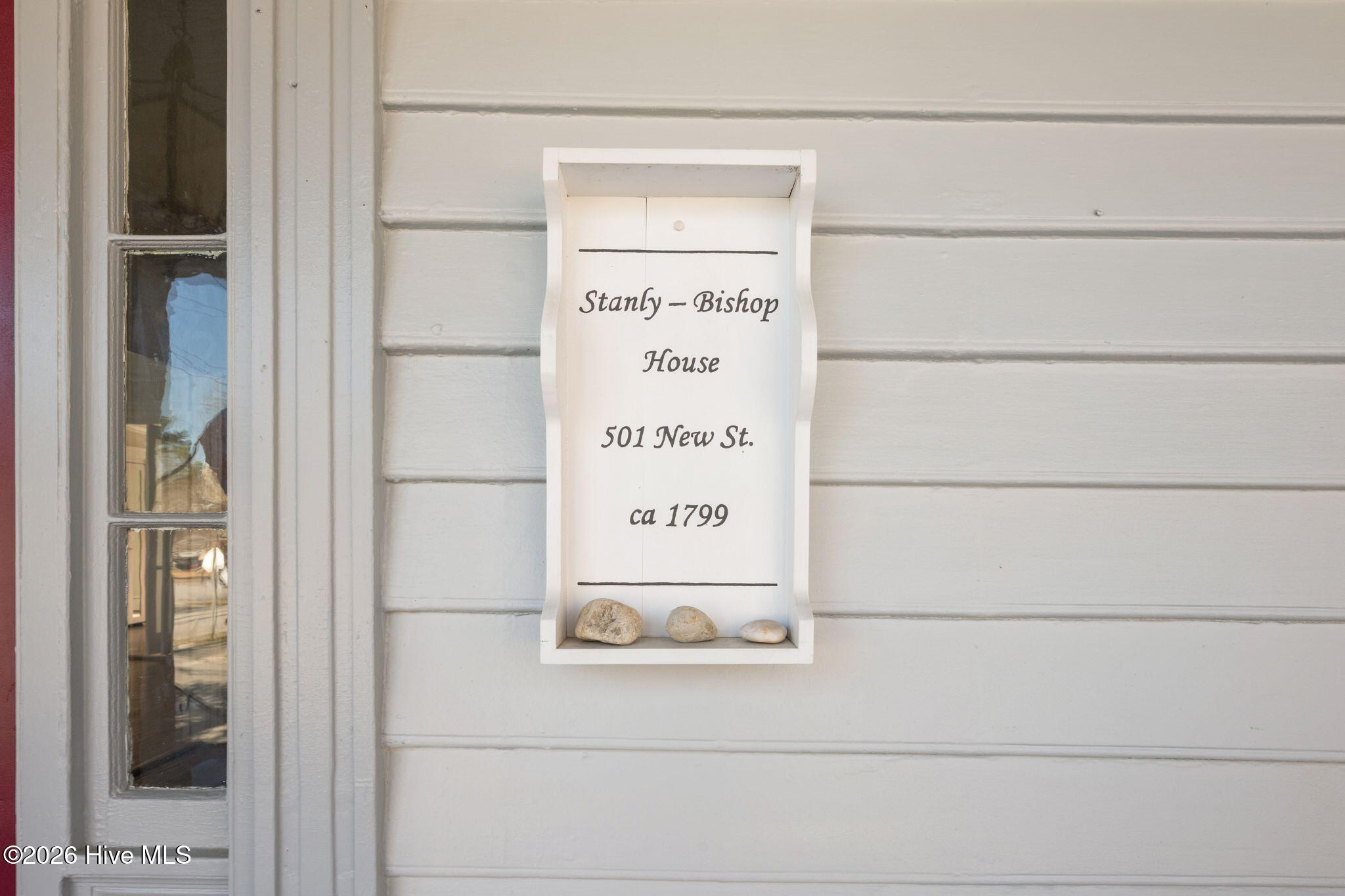 501 New Street Property Photo 13