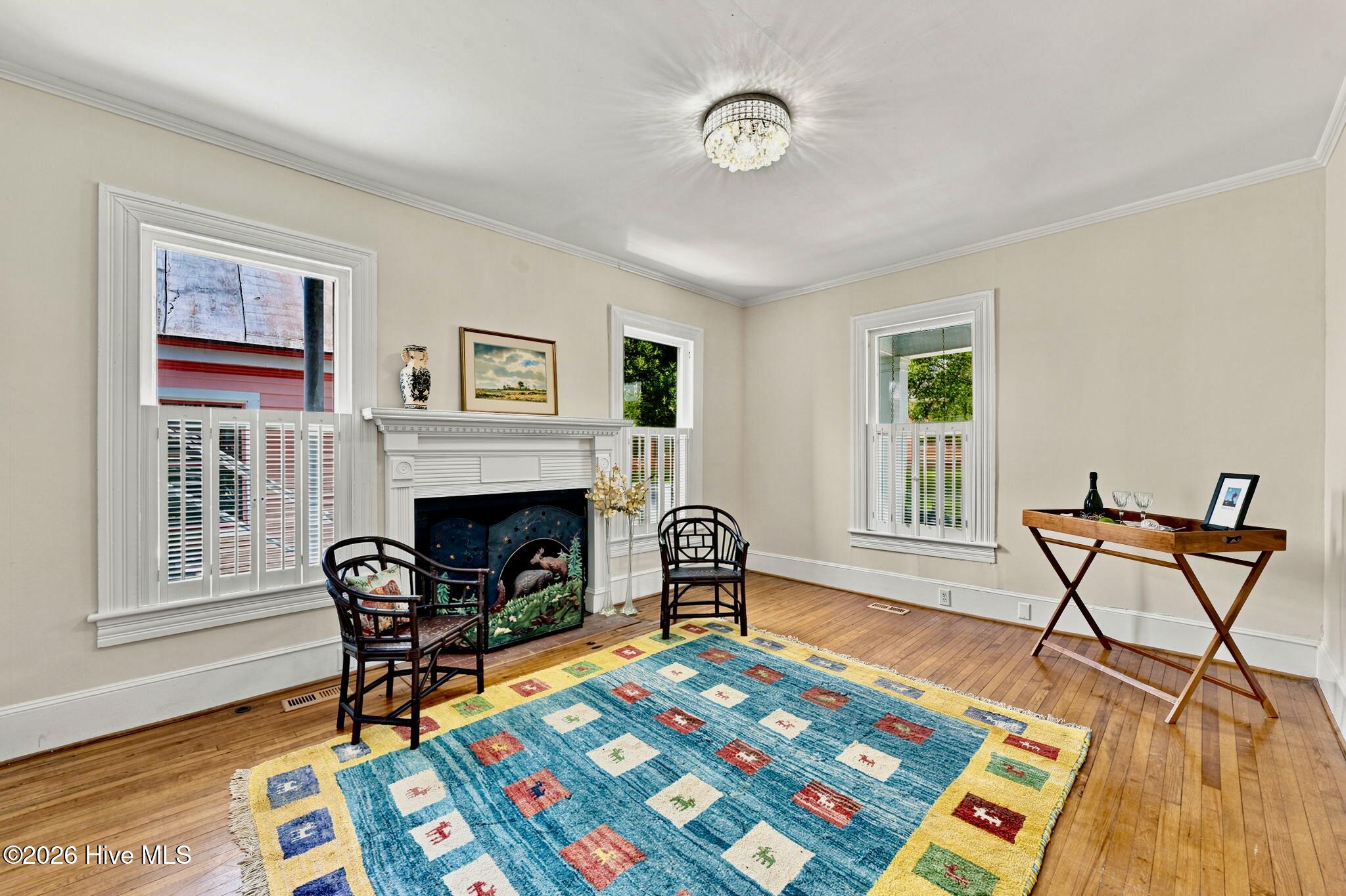 501 New Street Property Photo 14