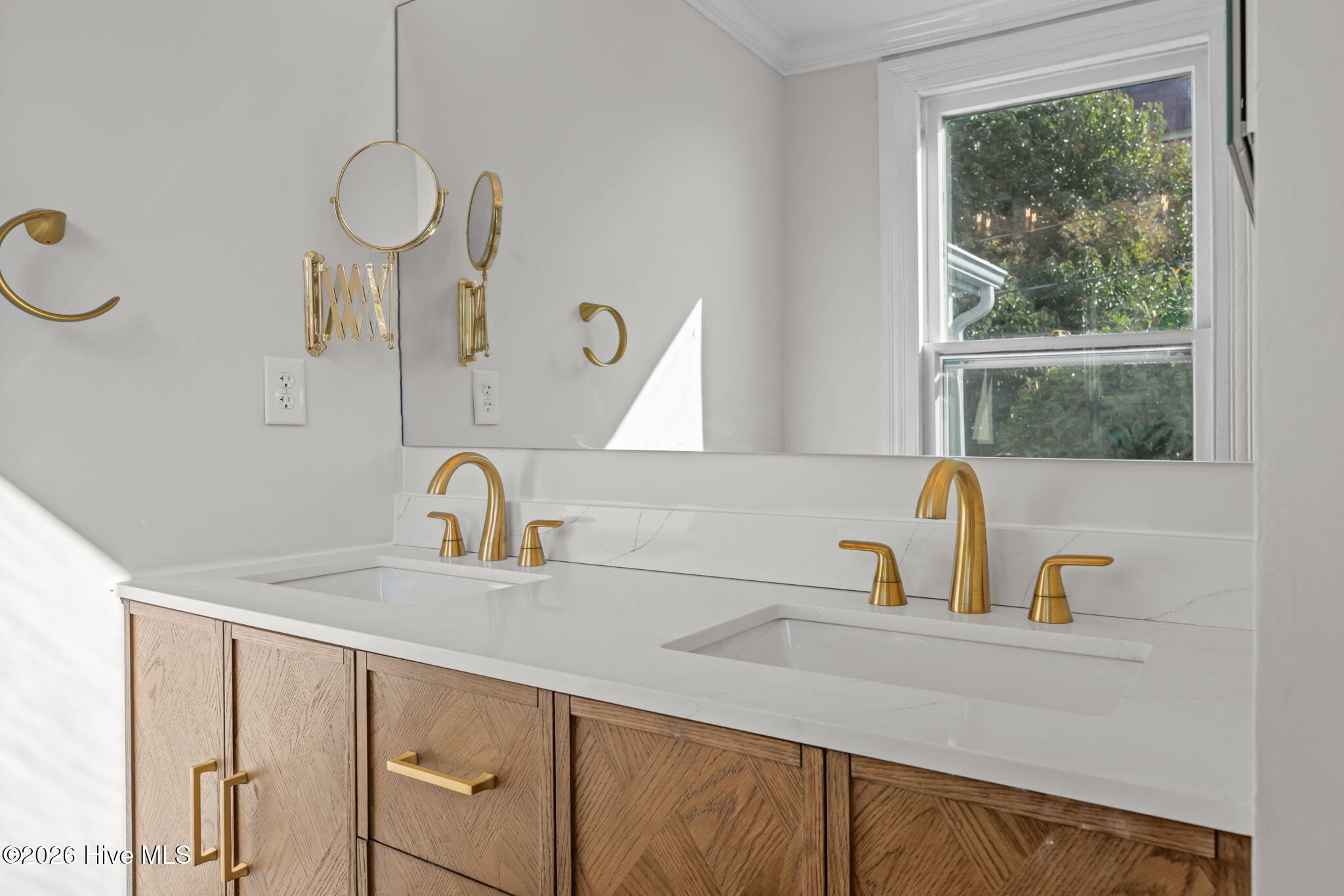 501 New Street Property Photo 27