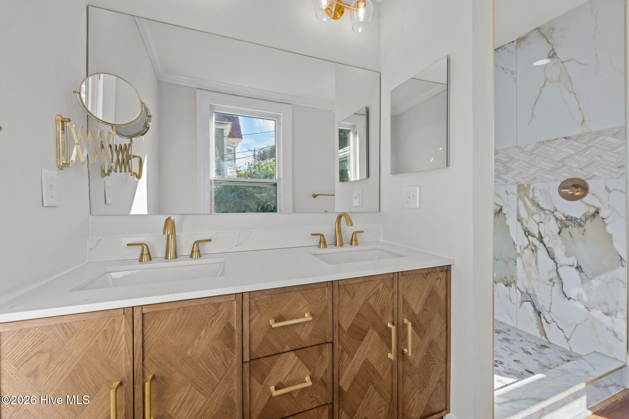 501 New Street Property Photo 28
