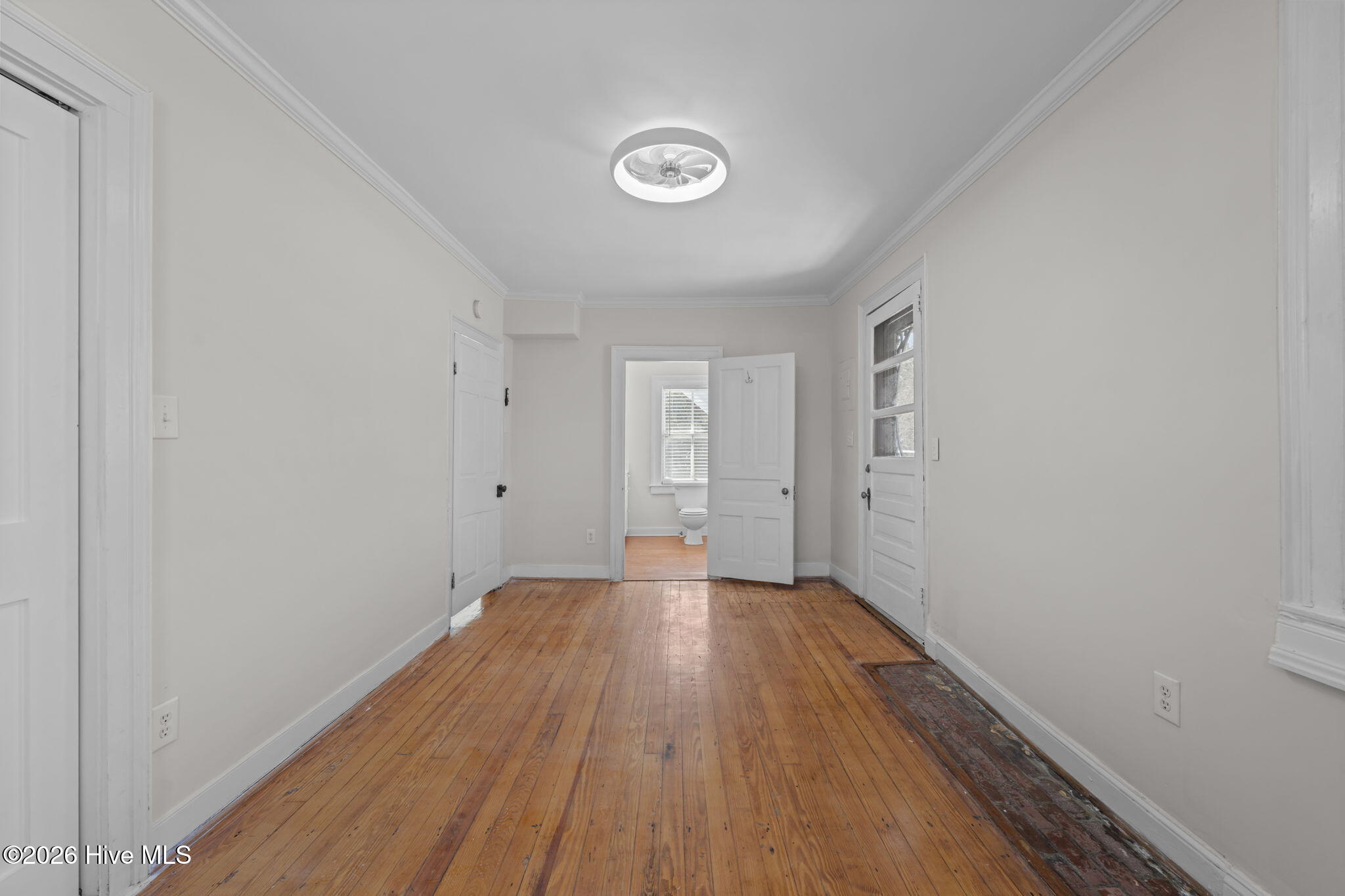 501 New Street Property Photo 42