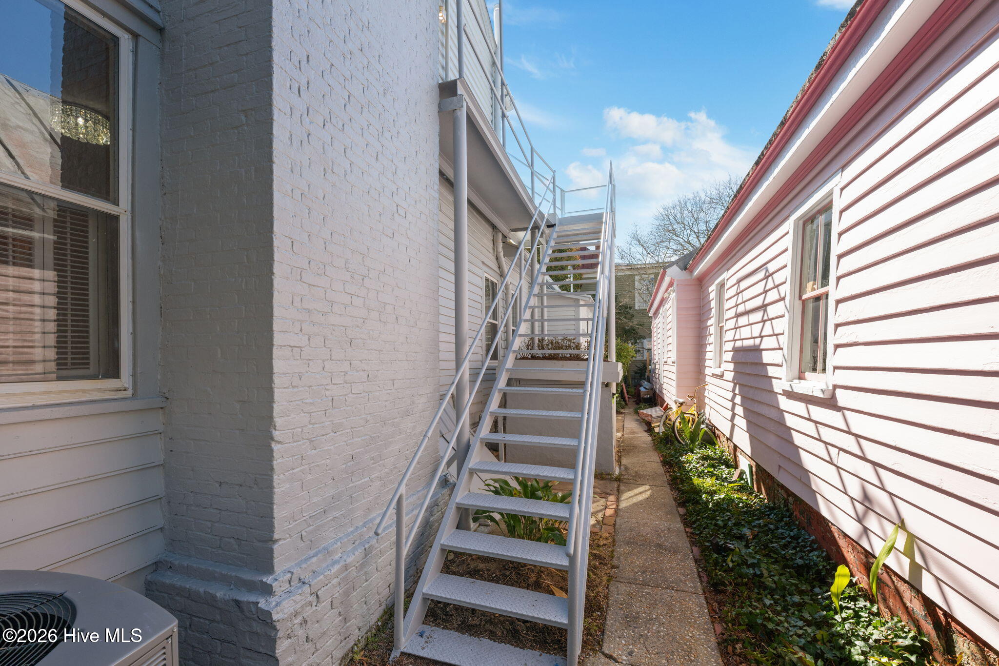 501 New Street Property Photo 45