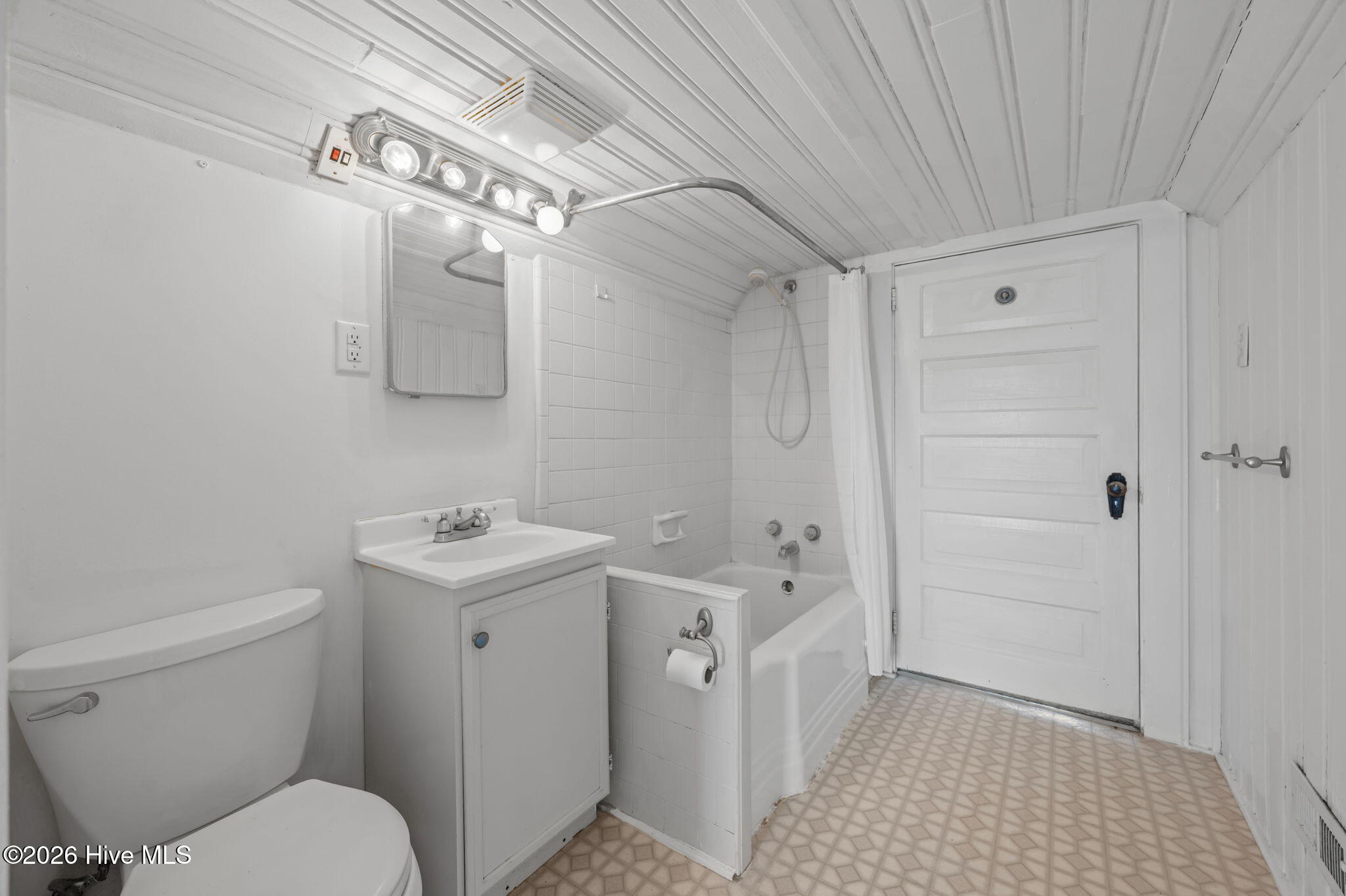501 New Street Property Photo 49