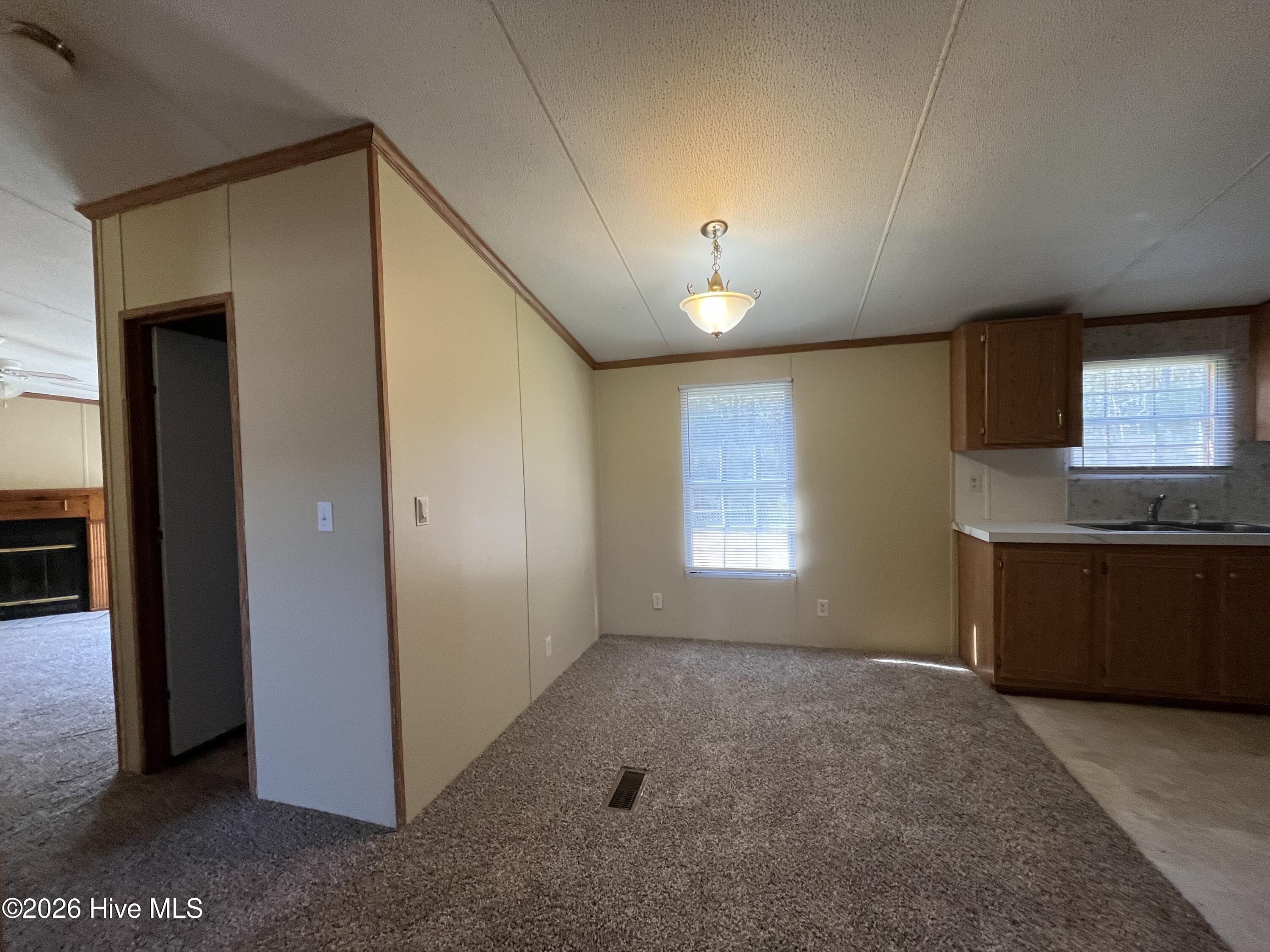 179 Aberdeen Lane Property Photo 9