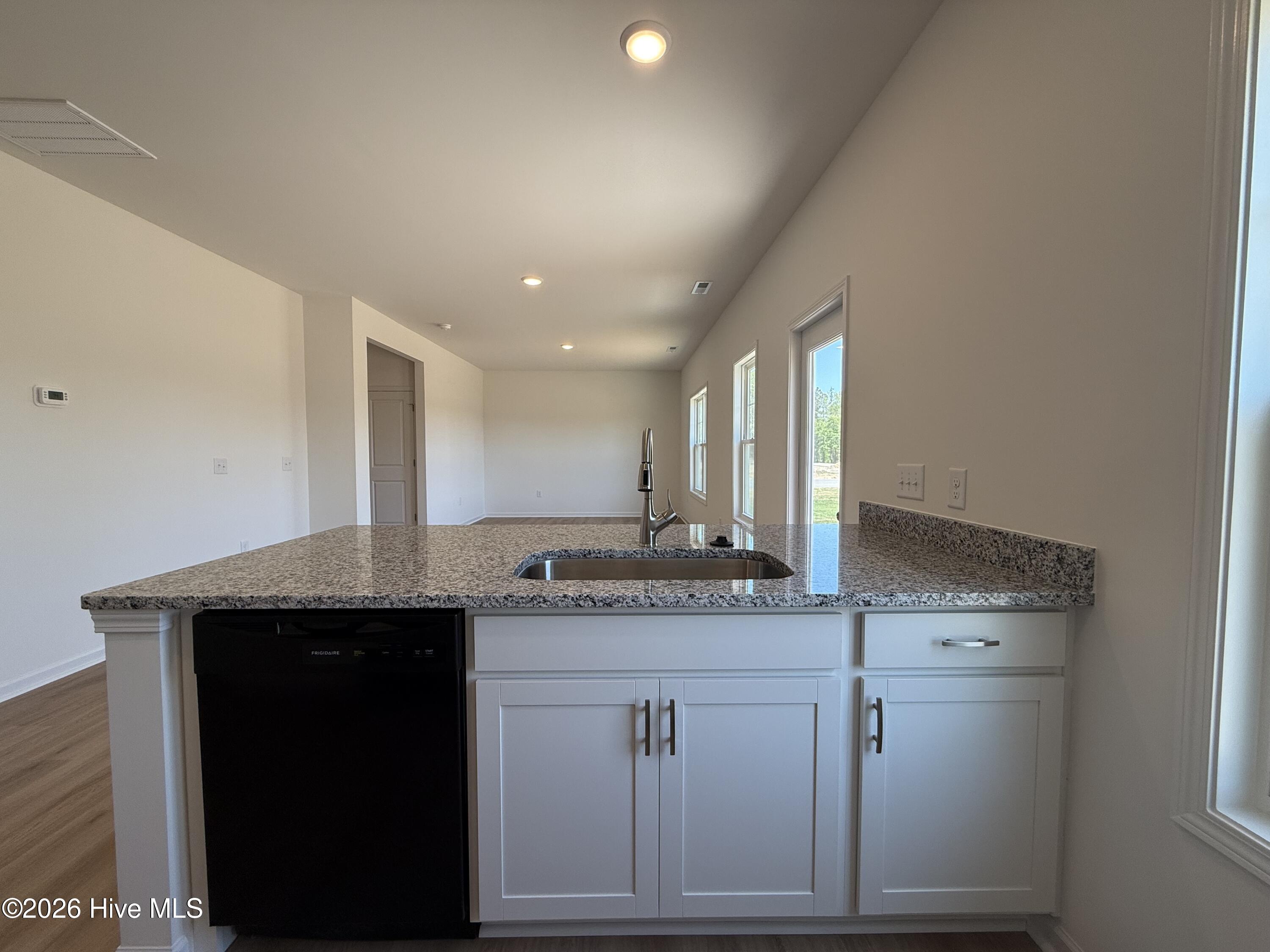 501 Bartley Street Property Photo 8