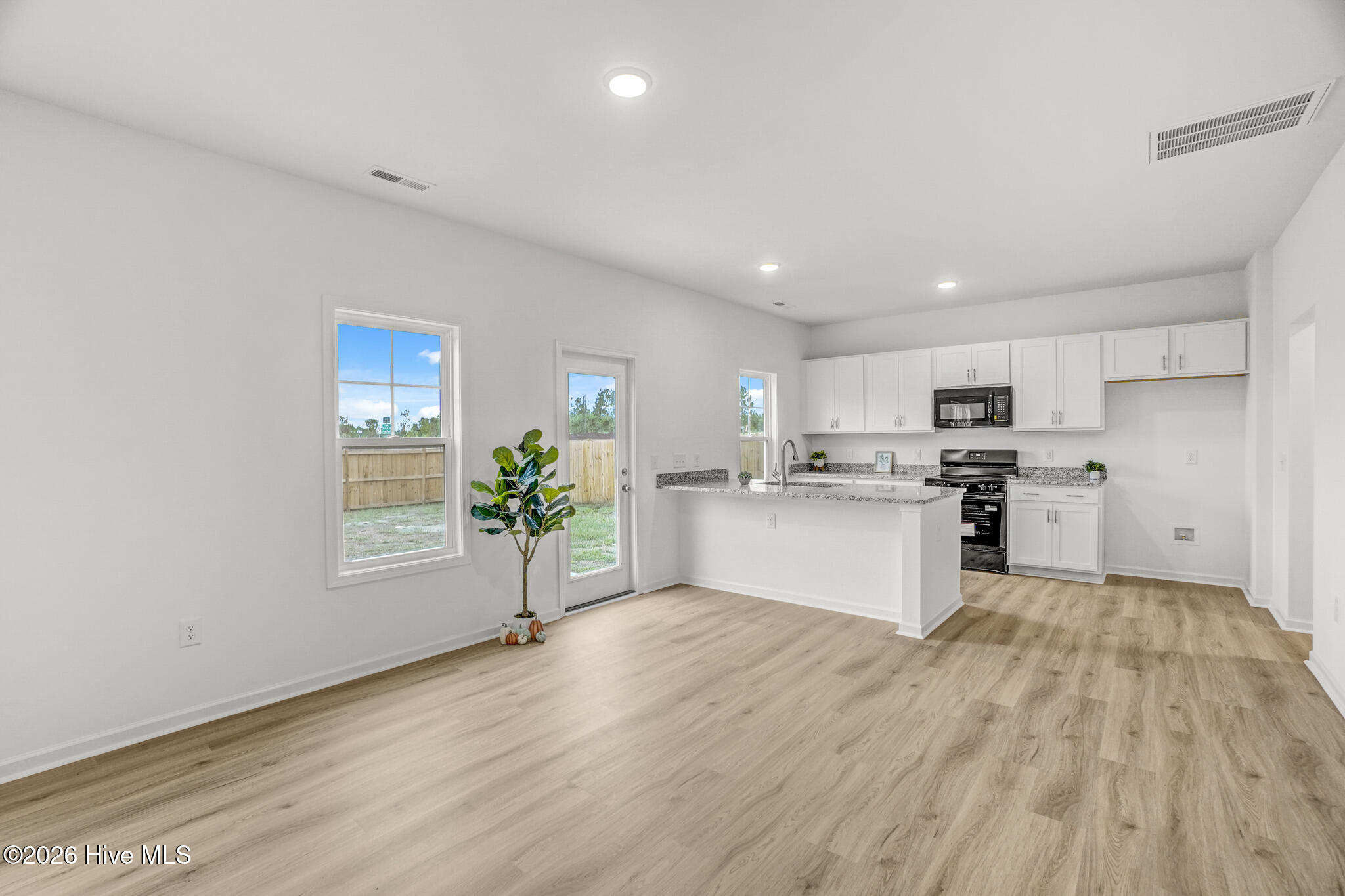 501 Bartley Street Property Photo 12