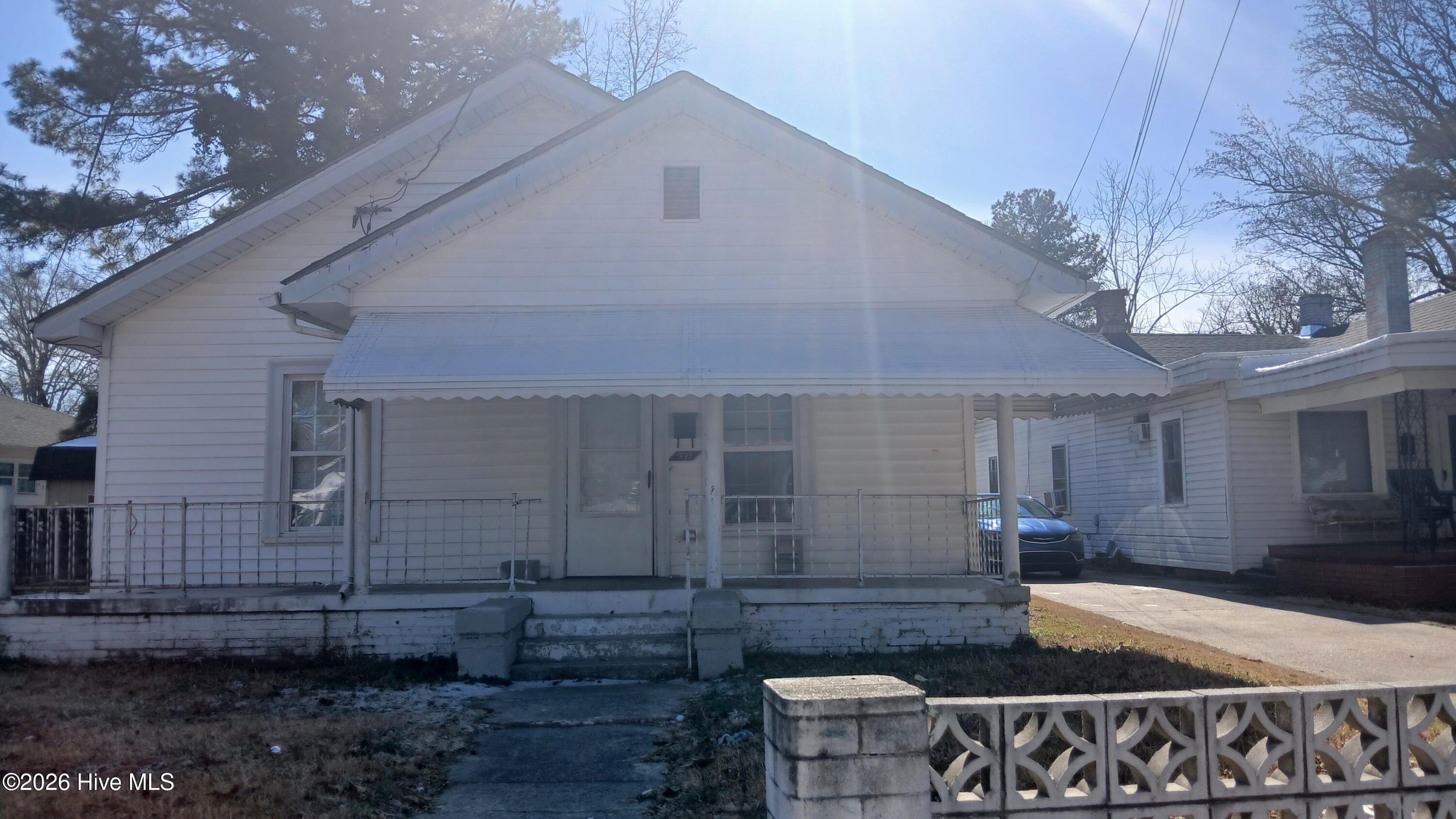 311 Paul Street Property Photo 1