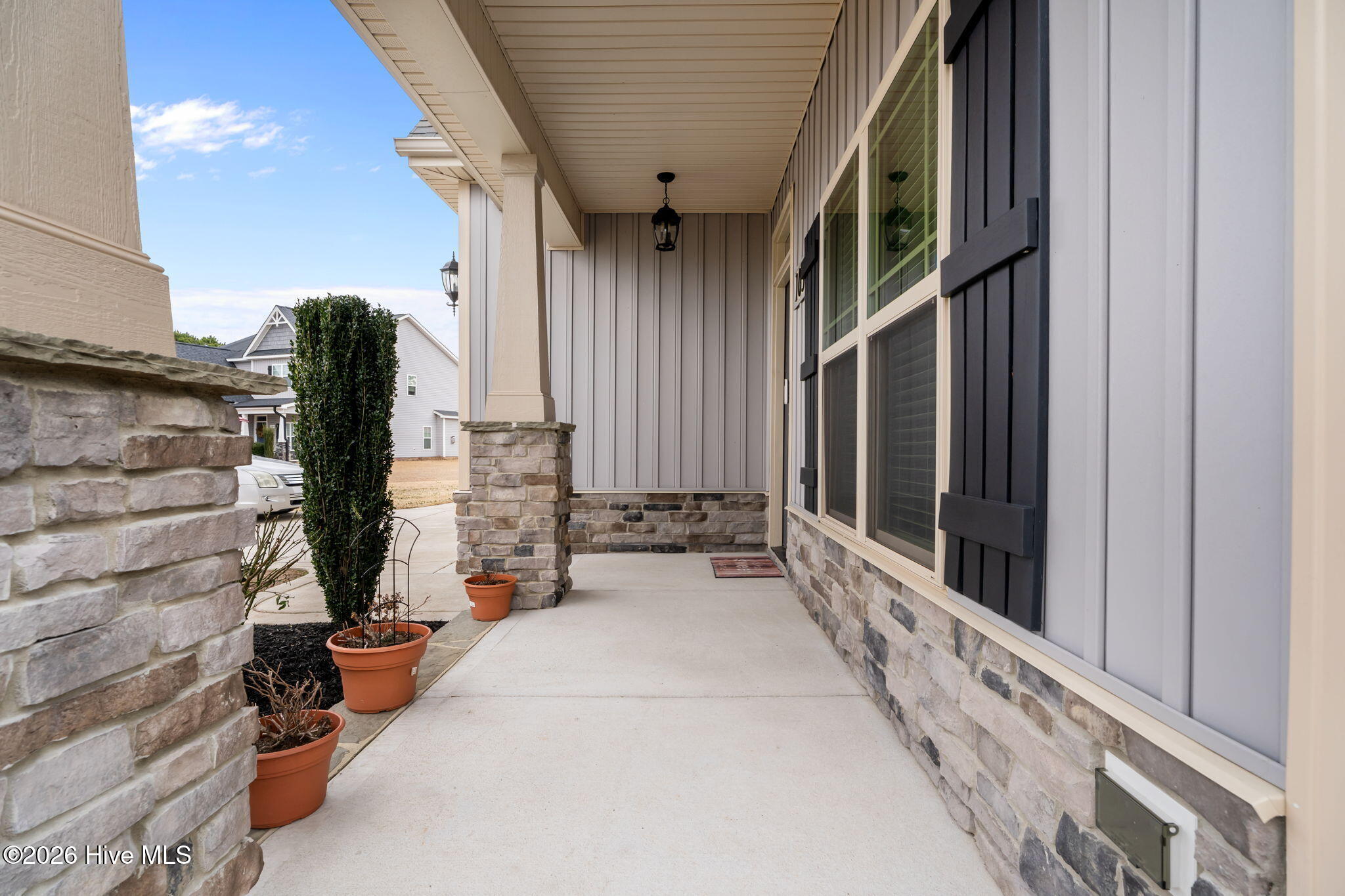 105 Riviera Court Property Photo 33
