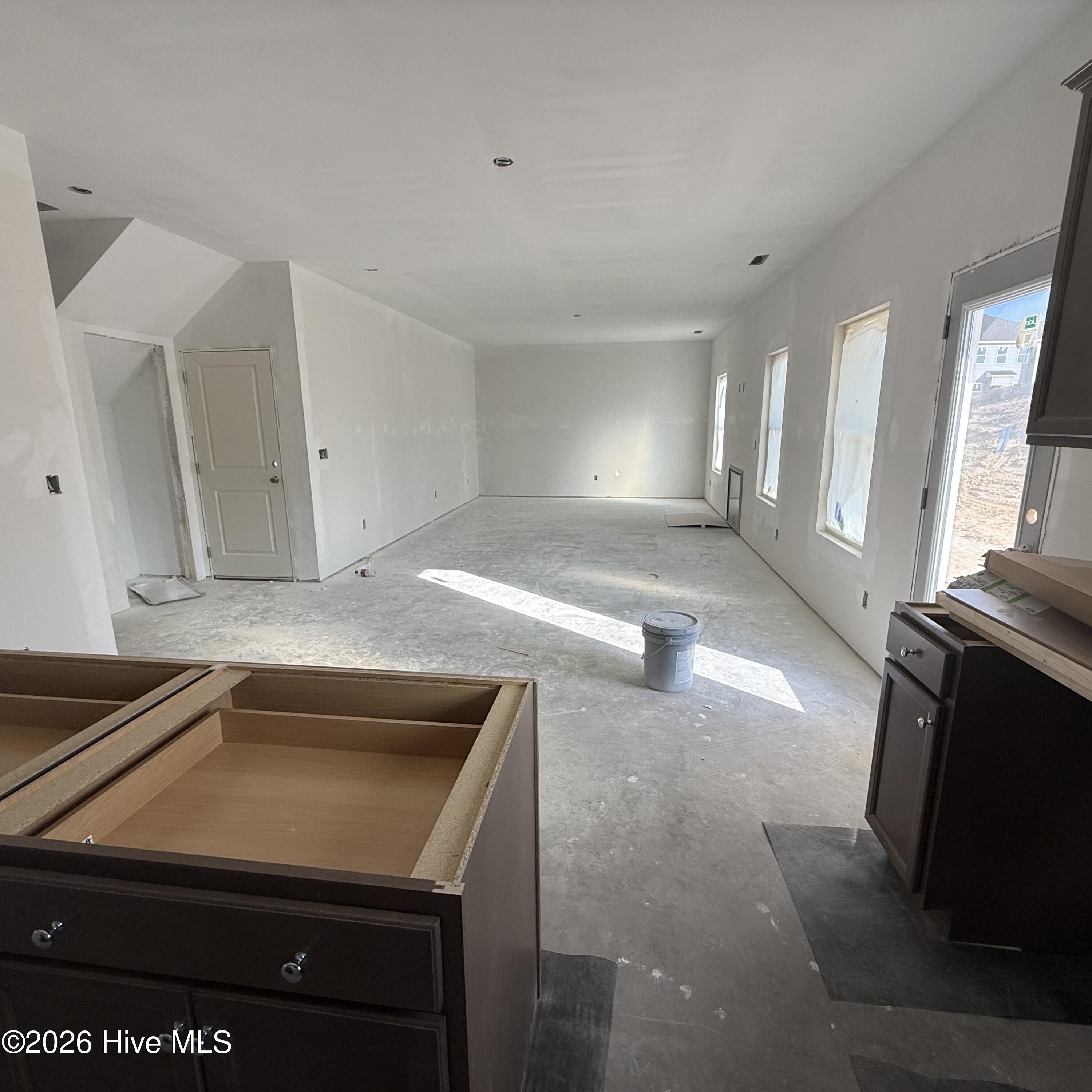86 Cornelia Crossing Property Photo 5
