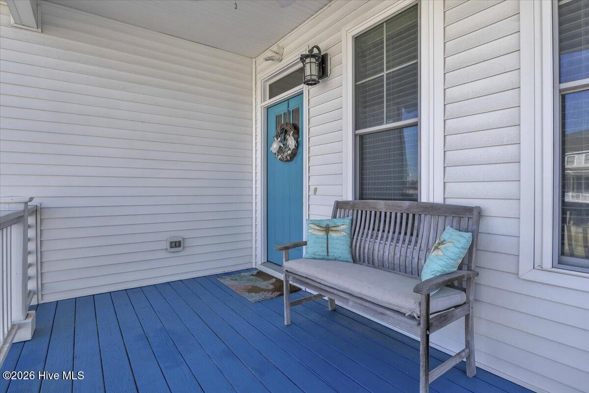 305 Ivy Lane Property Photo 3