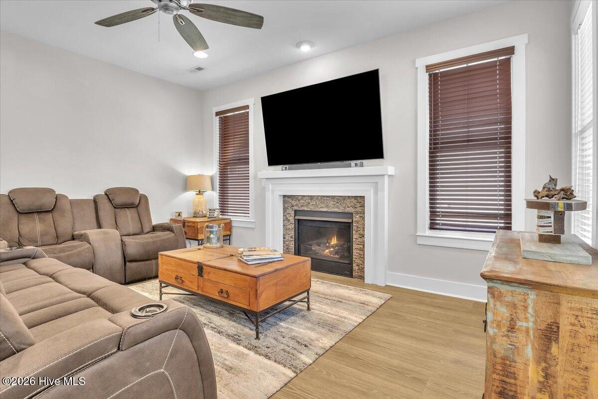 305 Ivy Lane Property Photo 8