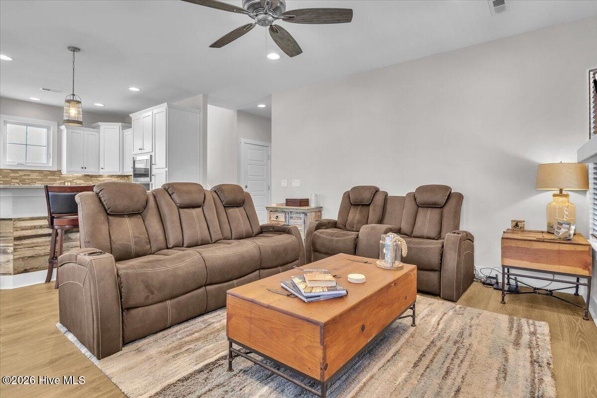 305 Ivy Lane Property Photo 10