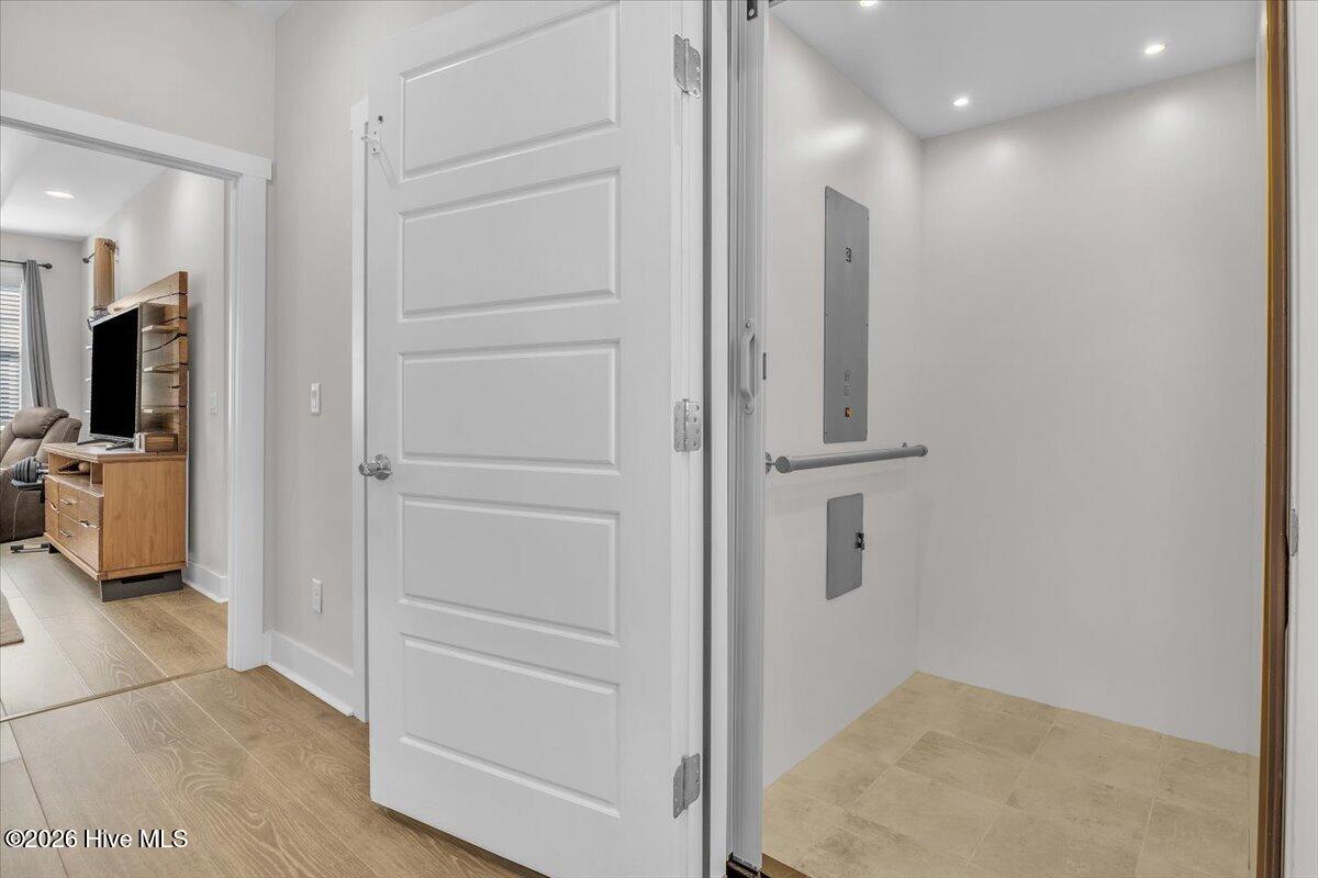 305 Ivy Lane Property Photo 22