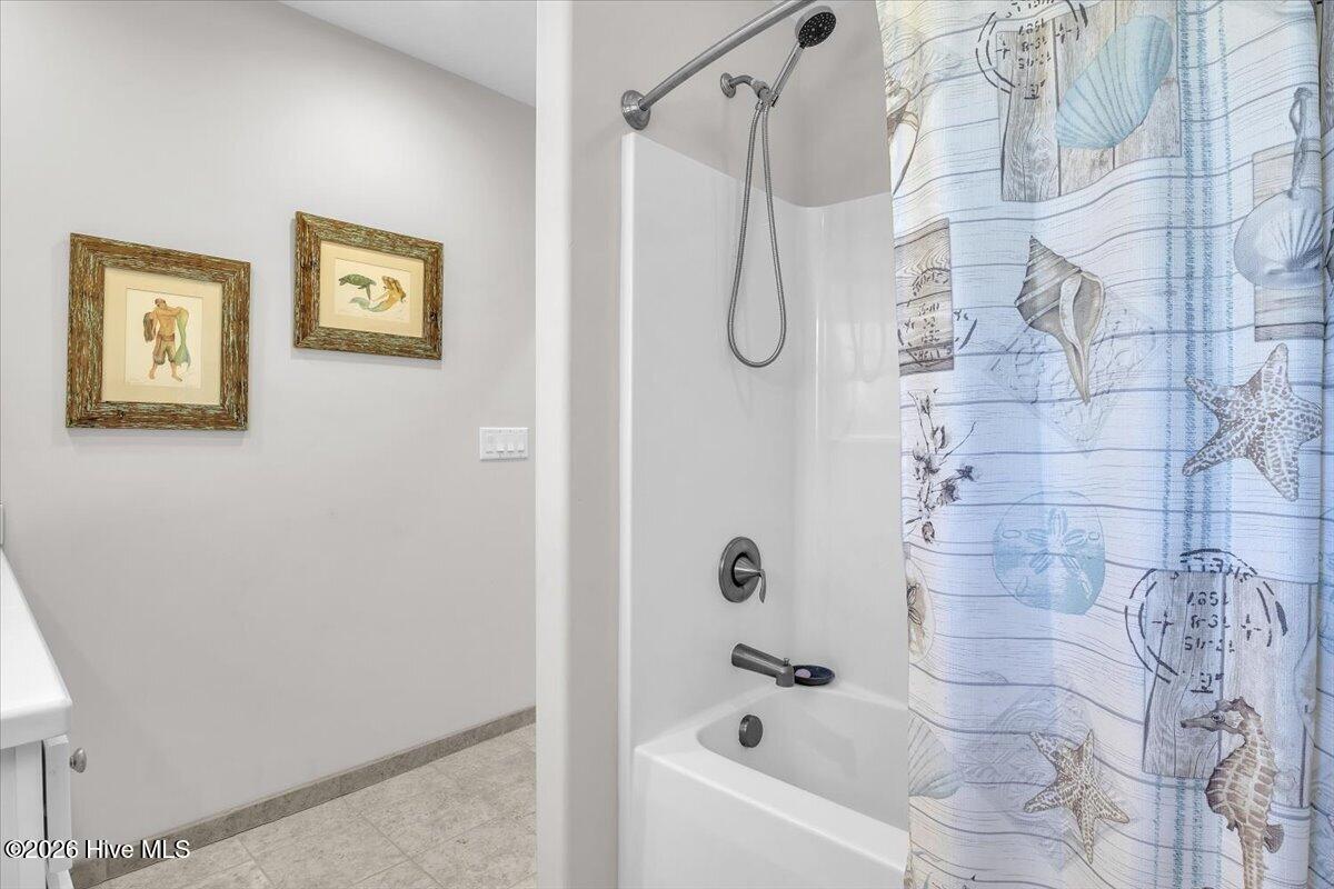 305 Ivy Lane Property Photo 39