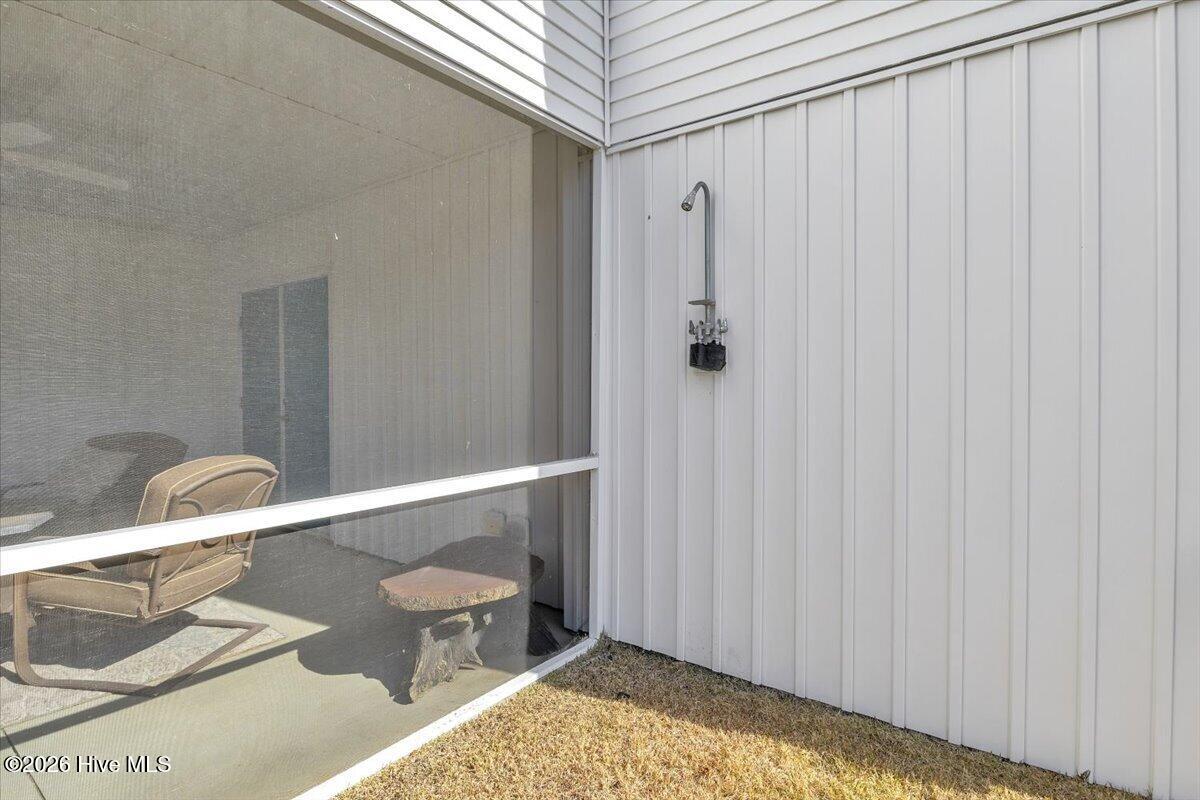 305 Ivy Lane Property Photo 45