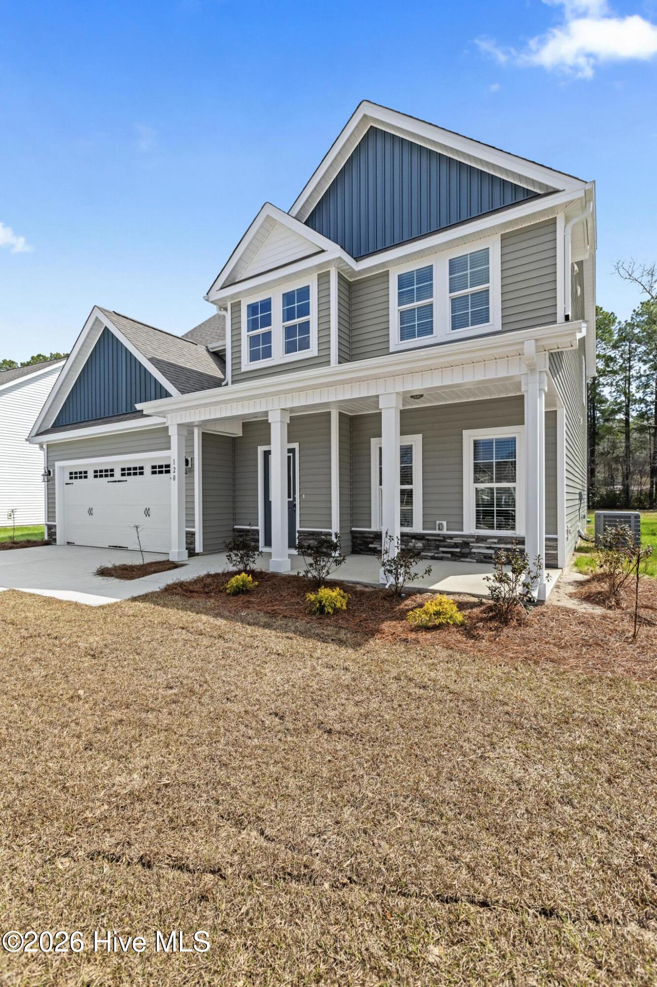 120 Rolling Water Lane Property Photo 3
