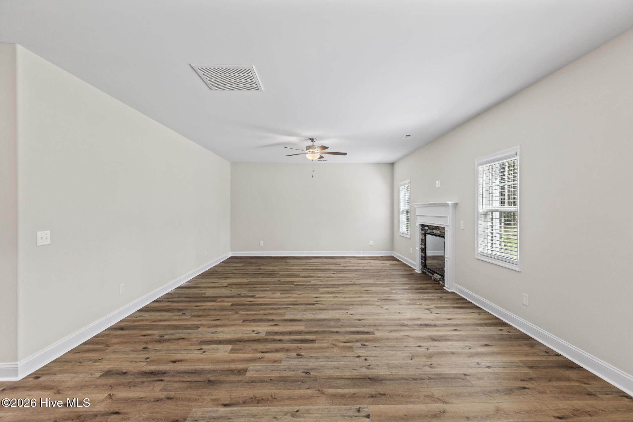 120 Rolling Water Lane Property Photo 18