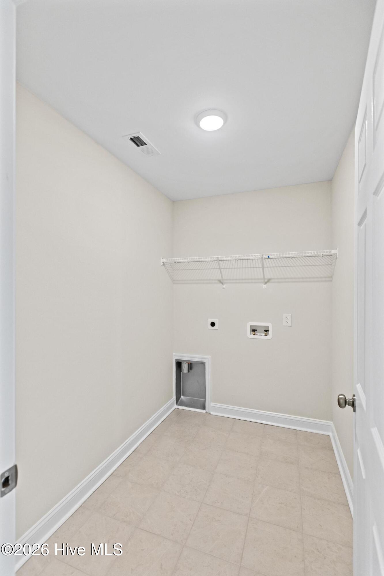 120 Rolling Water Lane Property Photo 27