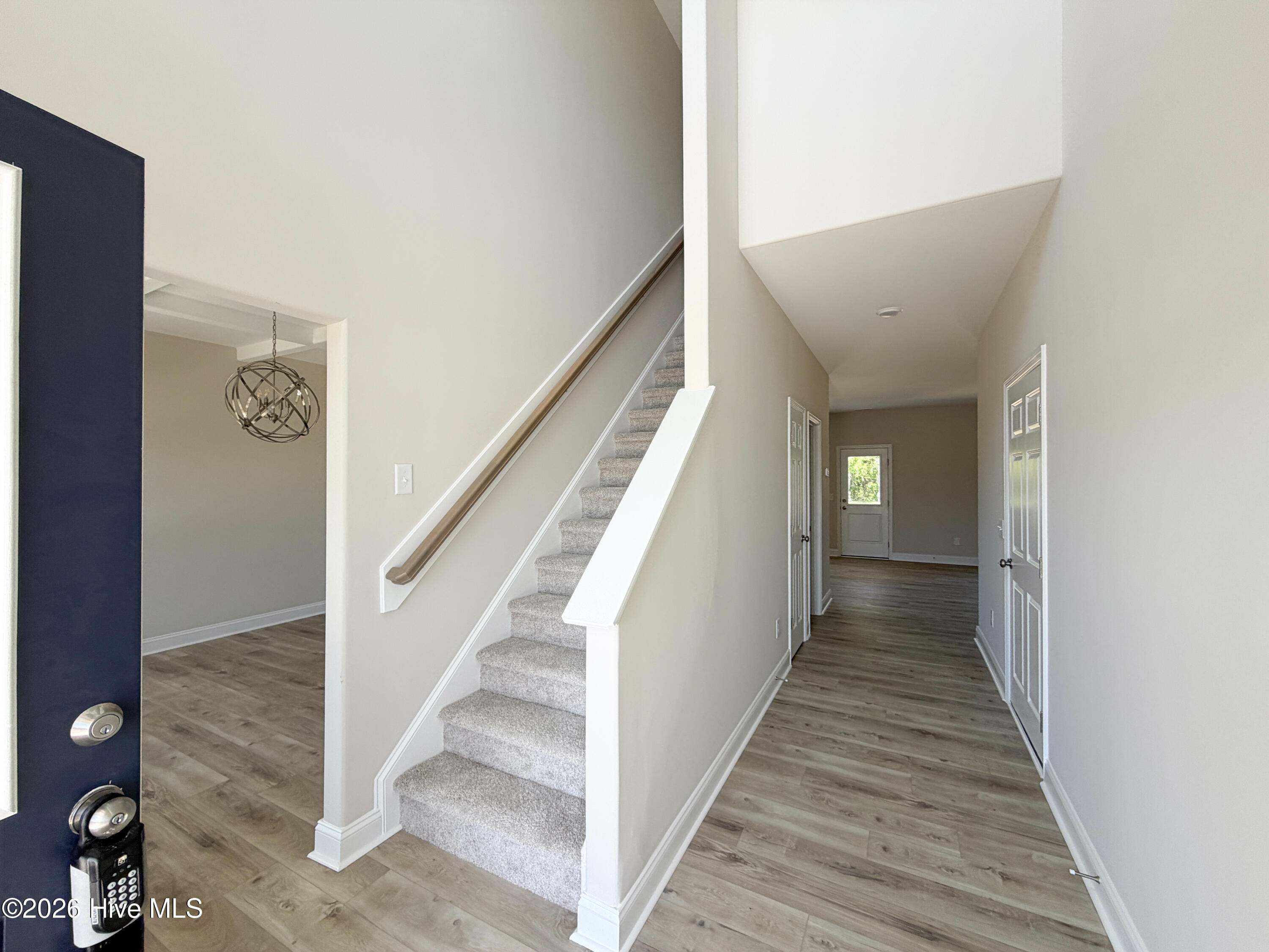143 Cripple Creek Drive Property Photo 2