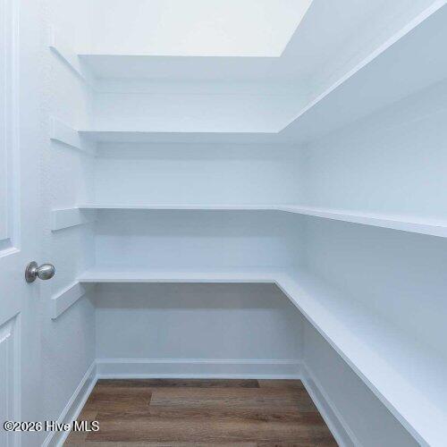 1604 West Street Property Photo 4