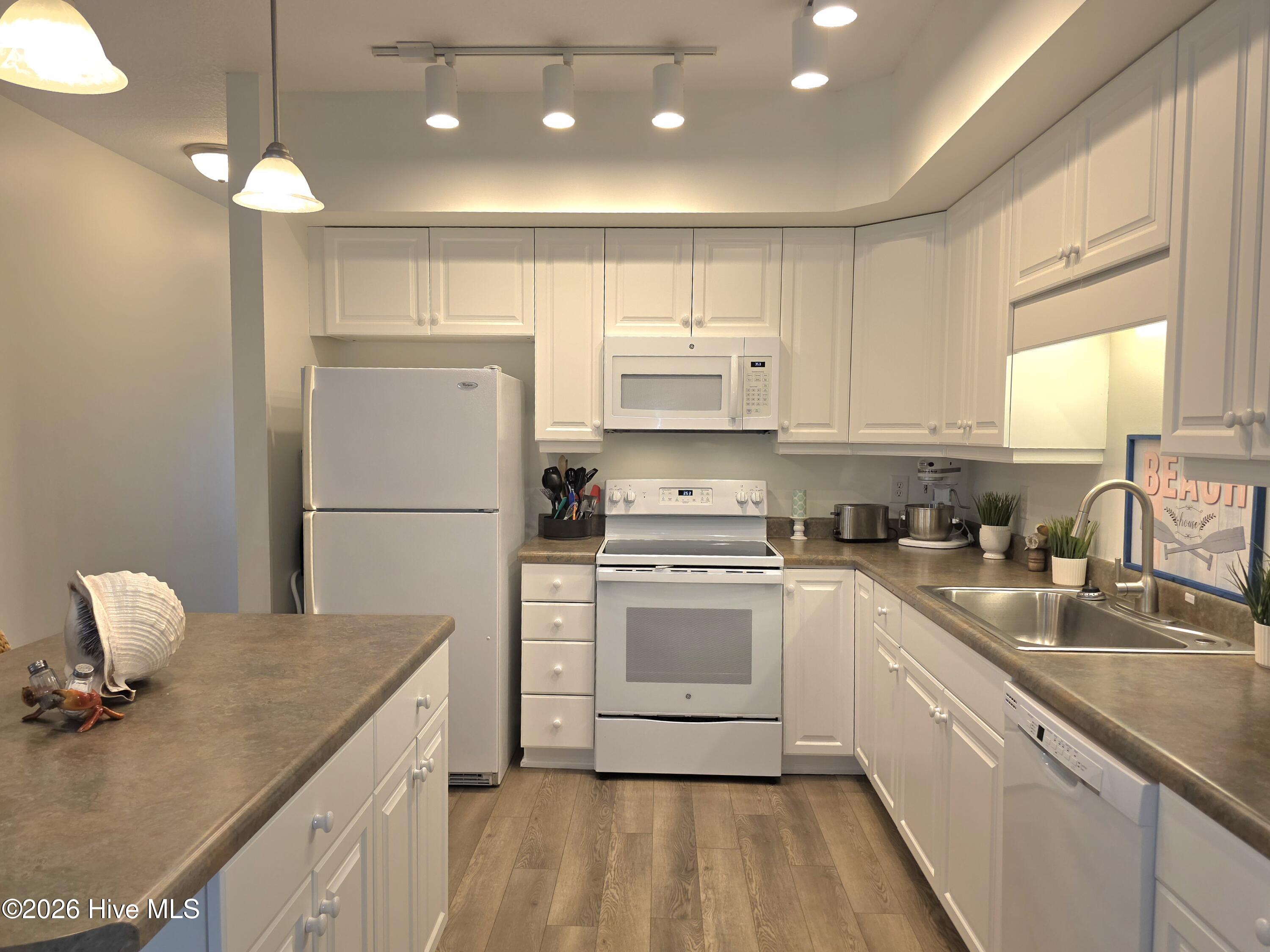 100 Lighthouse Lane D3 Property Photo 17