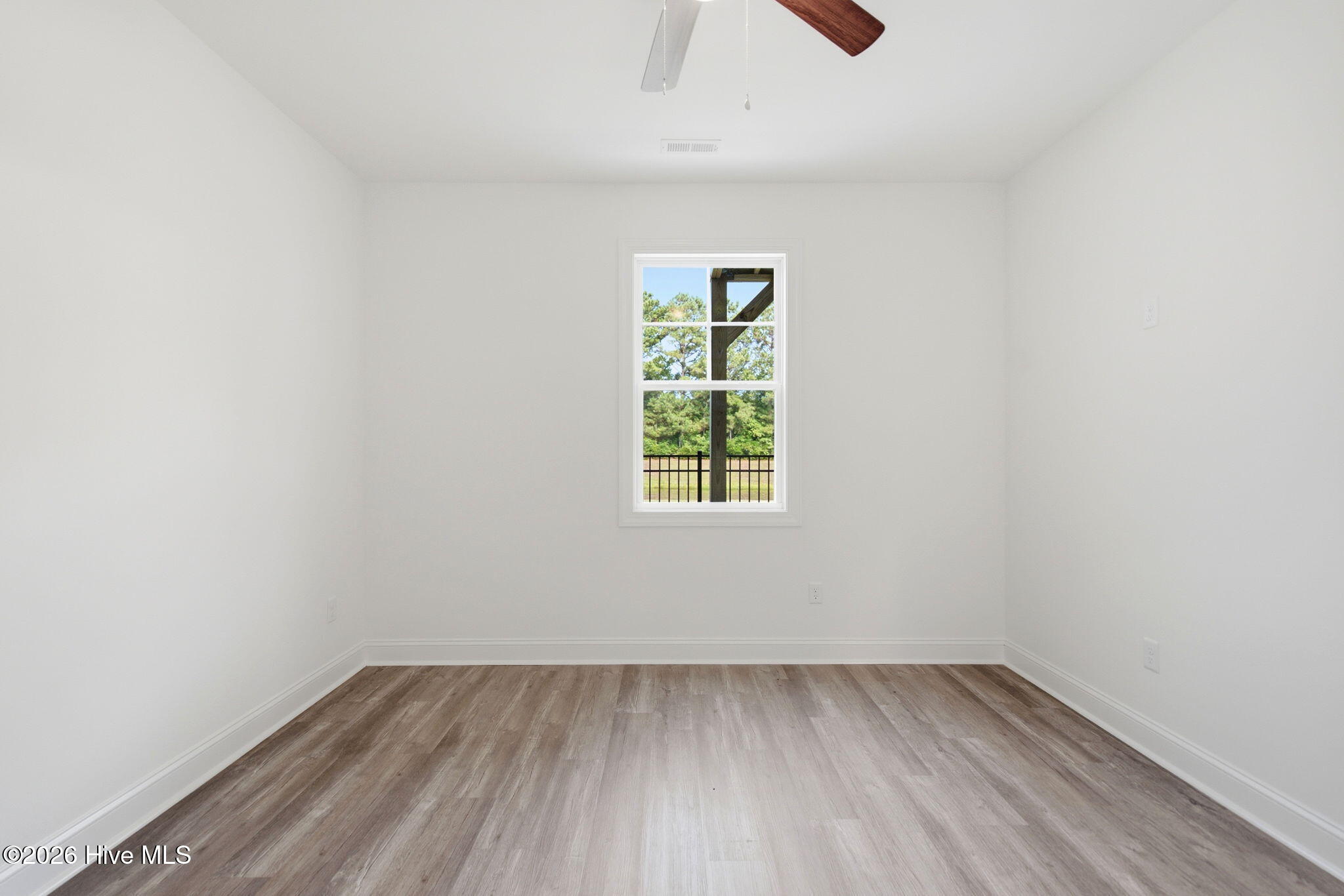 227 Sandy Cove Lane Property Photo 14