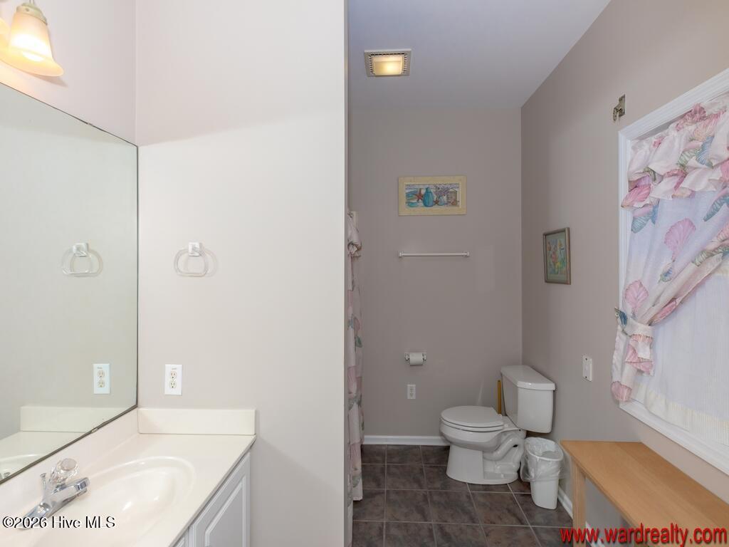 201 S Anderson Boulevard Property Photo 11