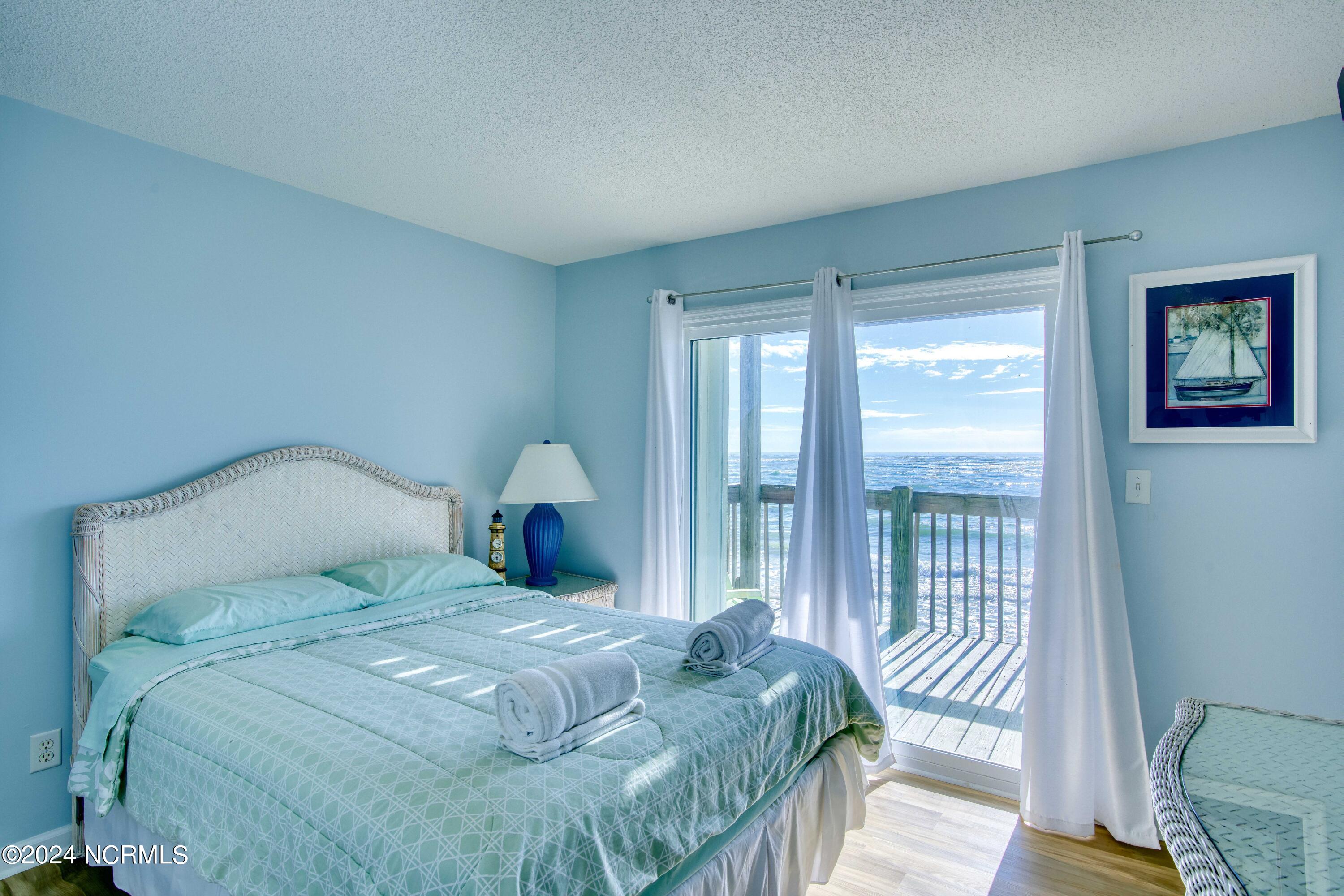 2362 New River Inlet Road Property Photo 37