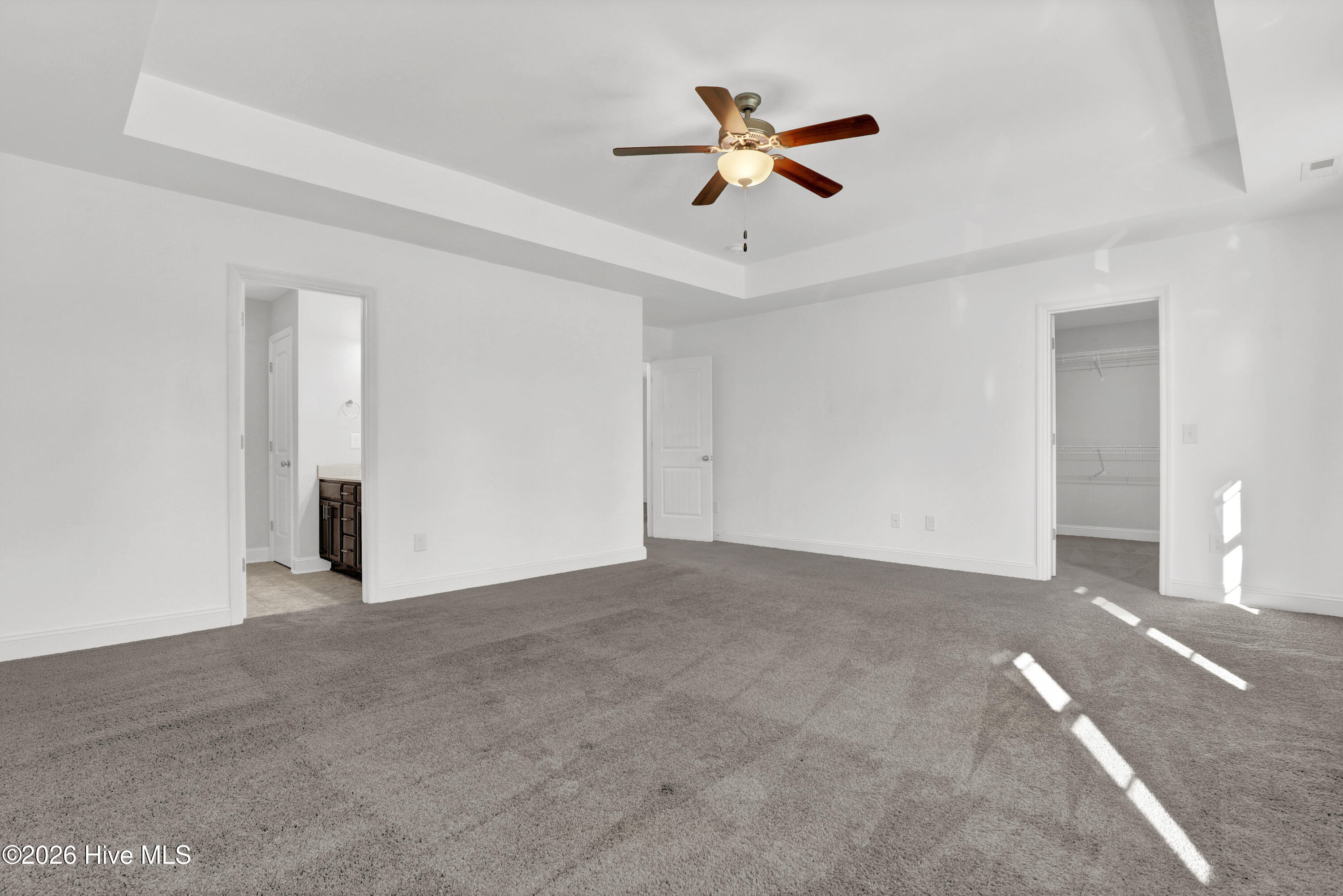 512 Everett Glades Property Photo 25