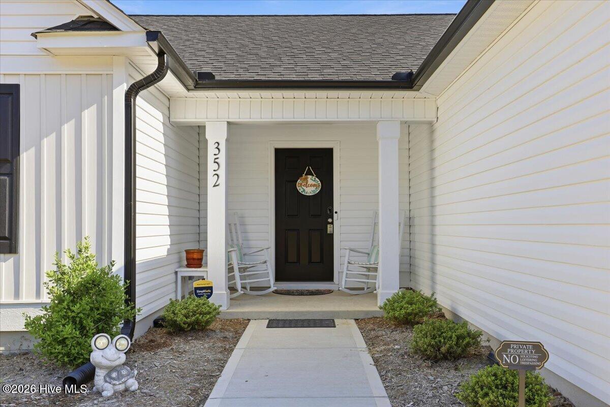 352 Earnest Way Property Photo 2