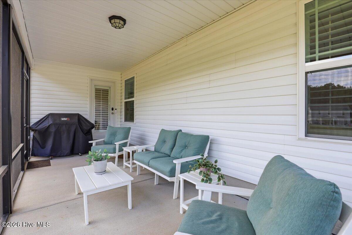 352 Earnest Way Property Photo 26
