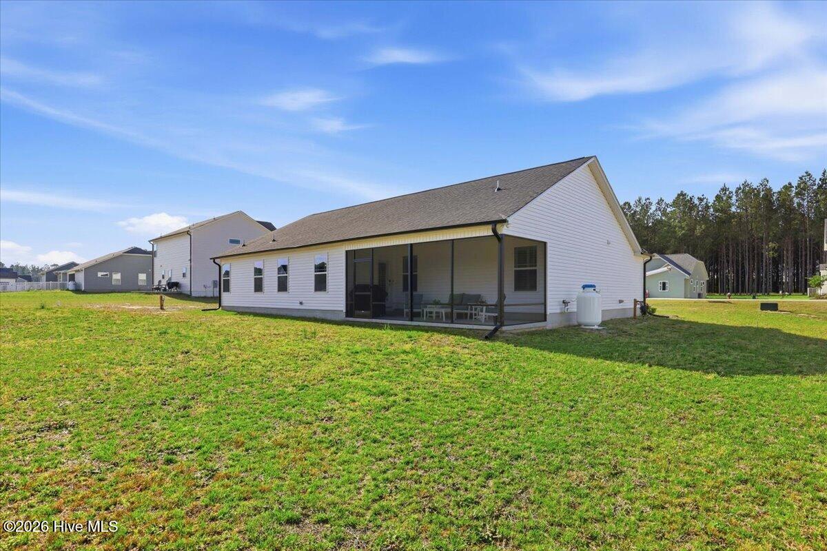 352 Earnest Way Property Photo 39