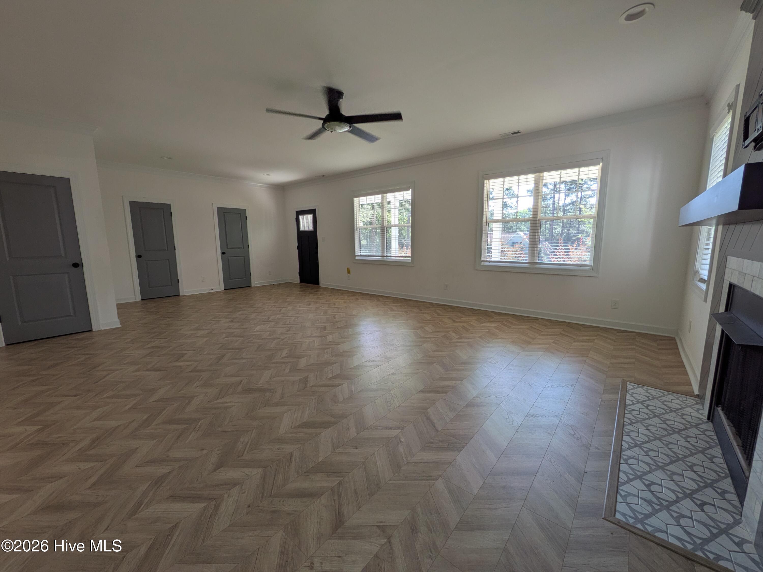30160 W Lake Drive Property Photo 8