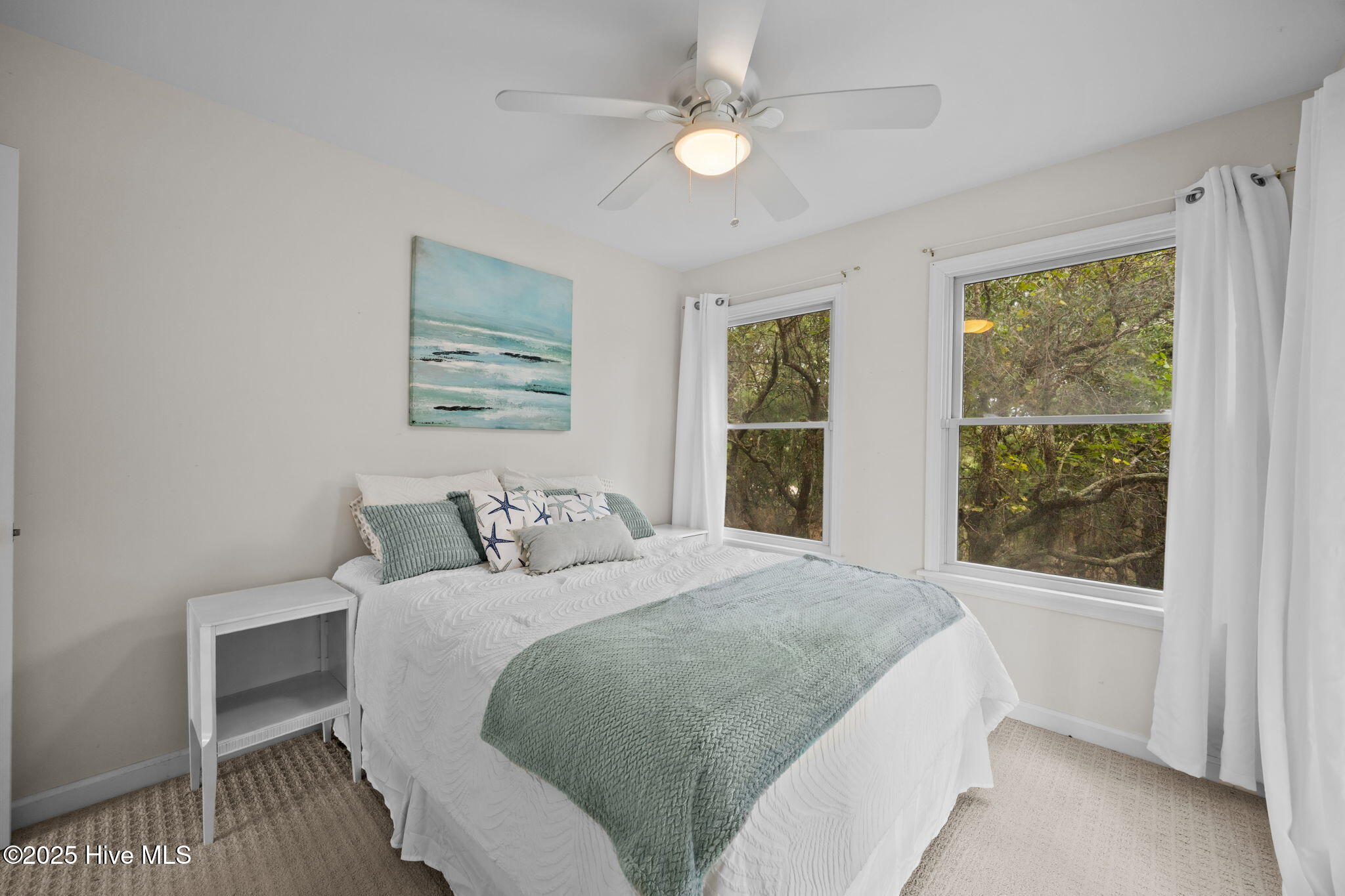 514 Robin Lane Property Photo 14