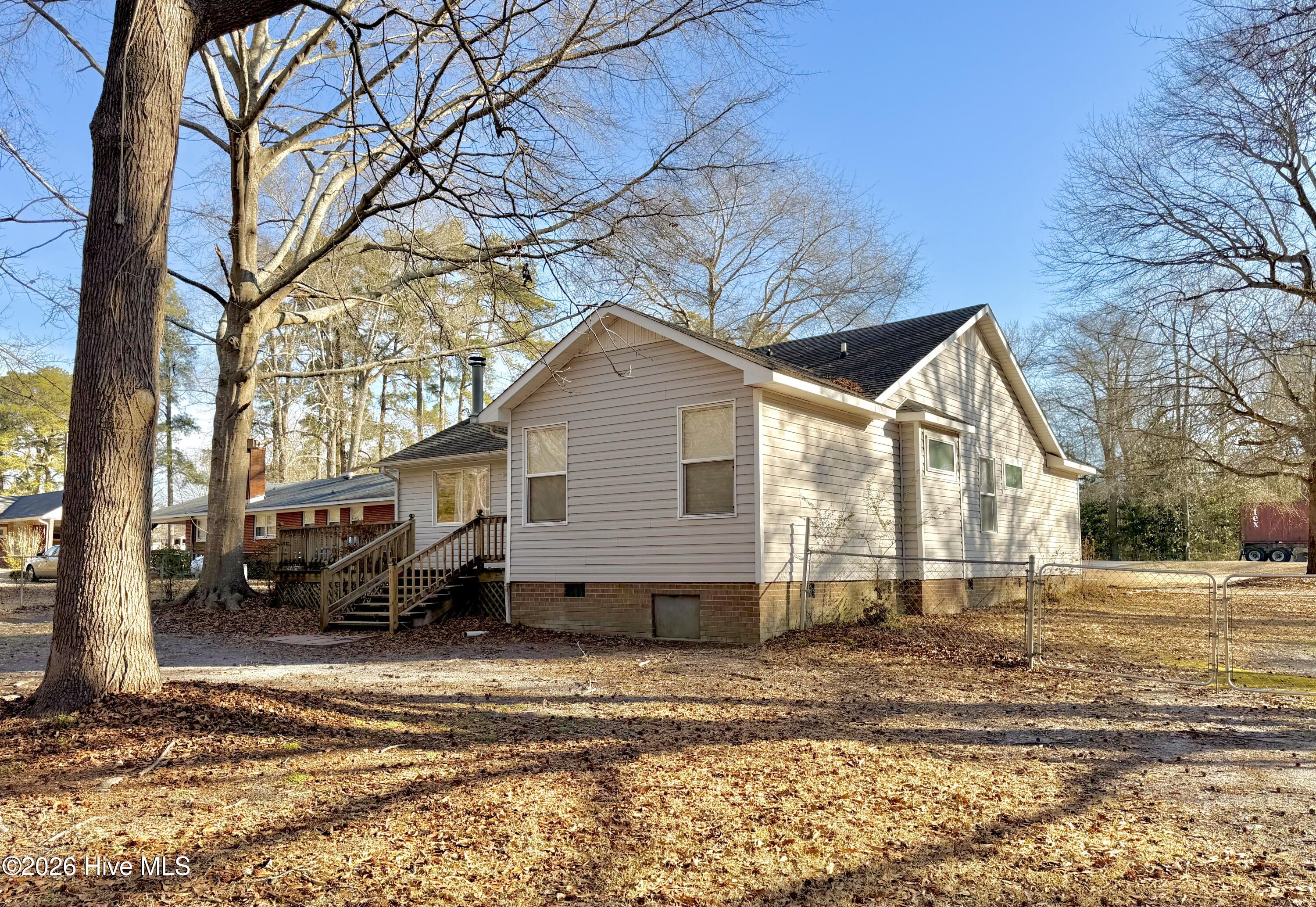 1596 Hwy 258 N Property Photo 6