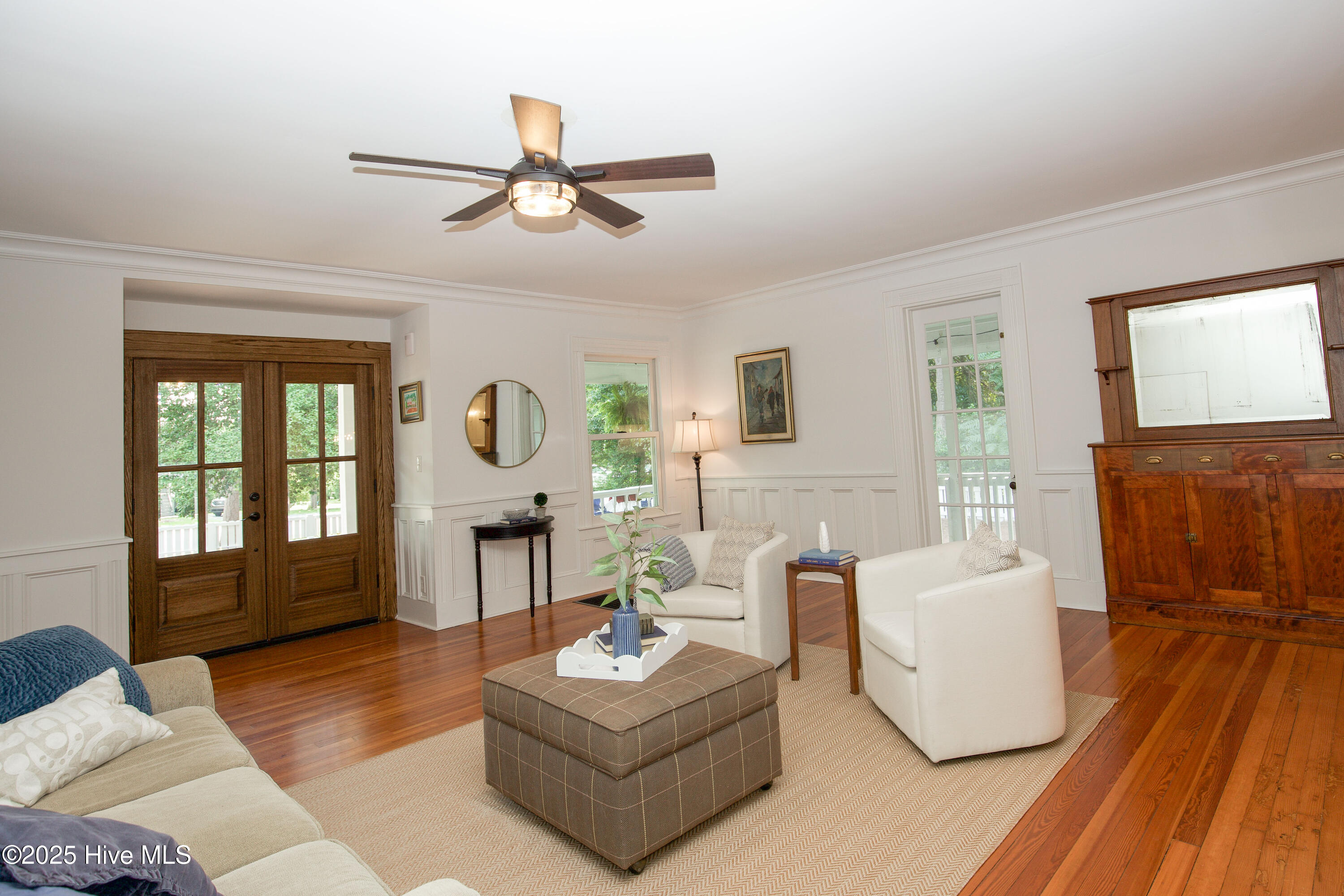 280 W Connecticut Avenue Property Photo 76