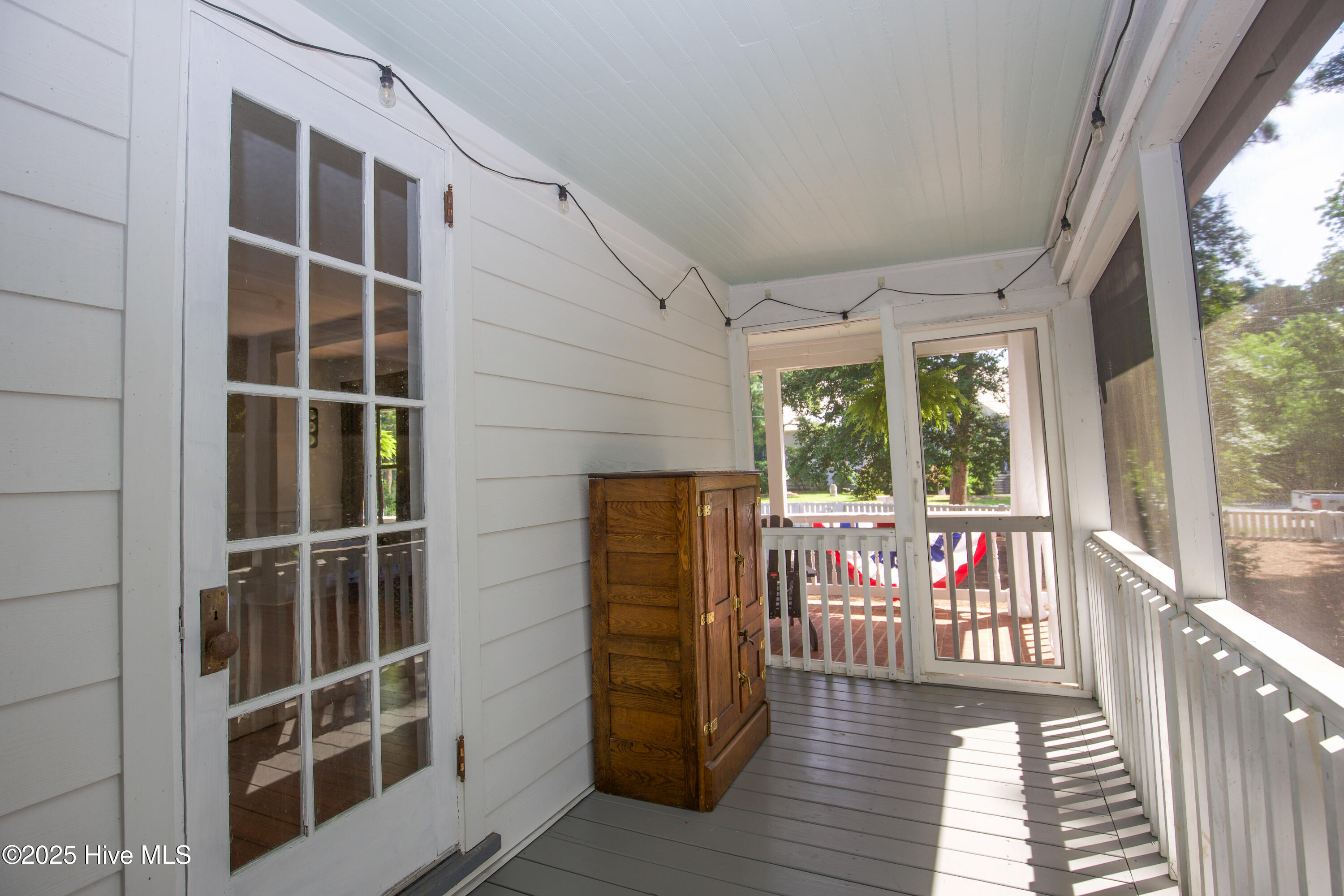 280 W Connecticut Avenue Property Photo 83