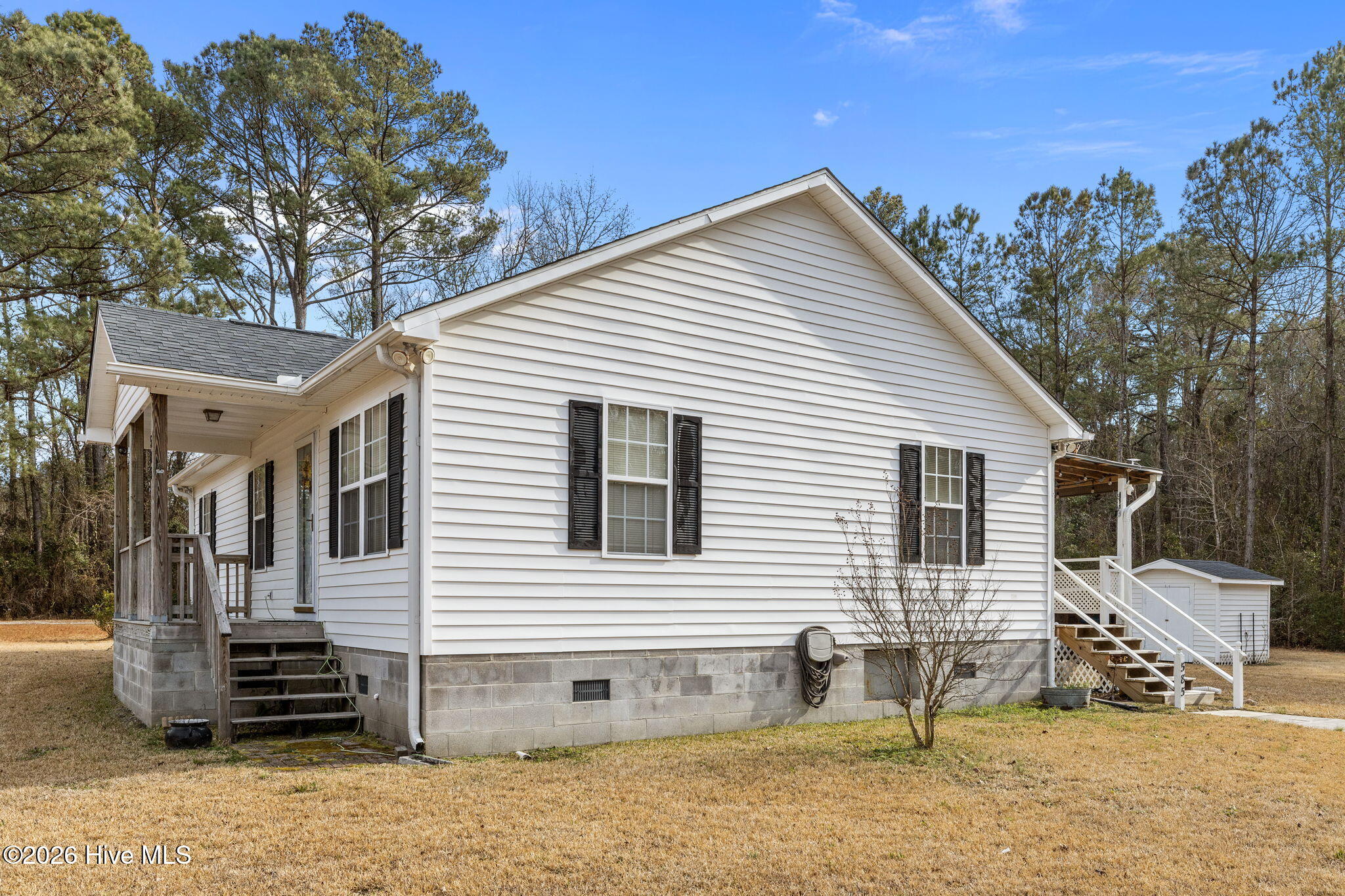 585 Roberts Road Property Photo 24