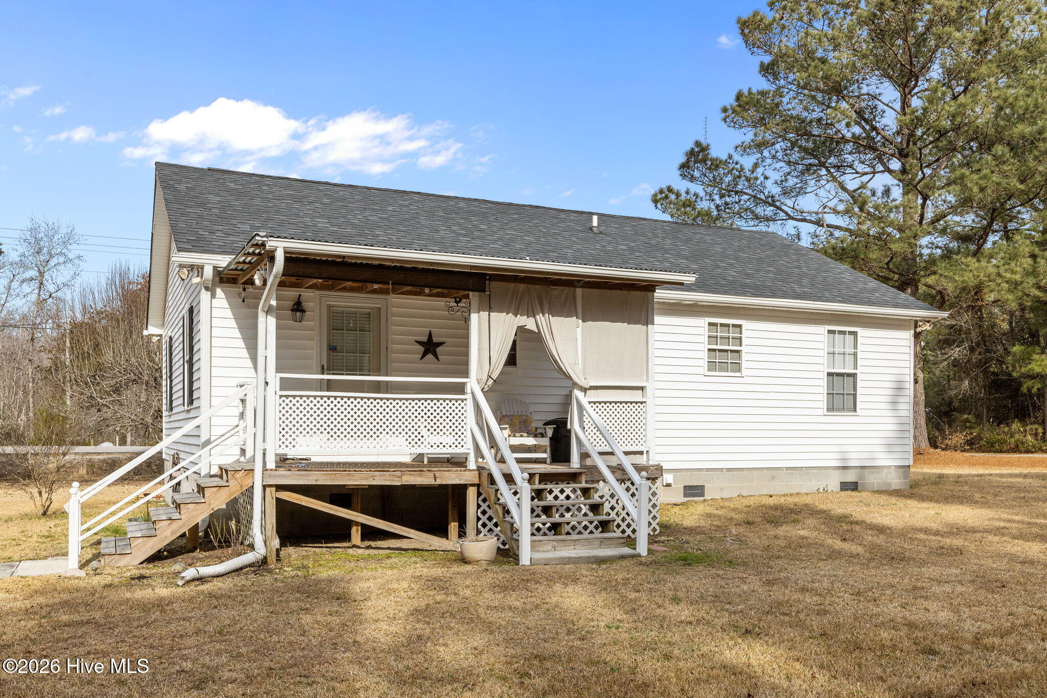 585 Roberts Road Property Photo 28