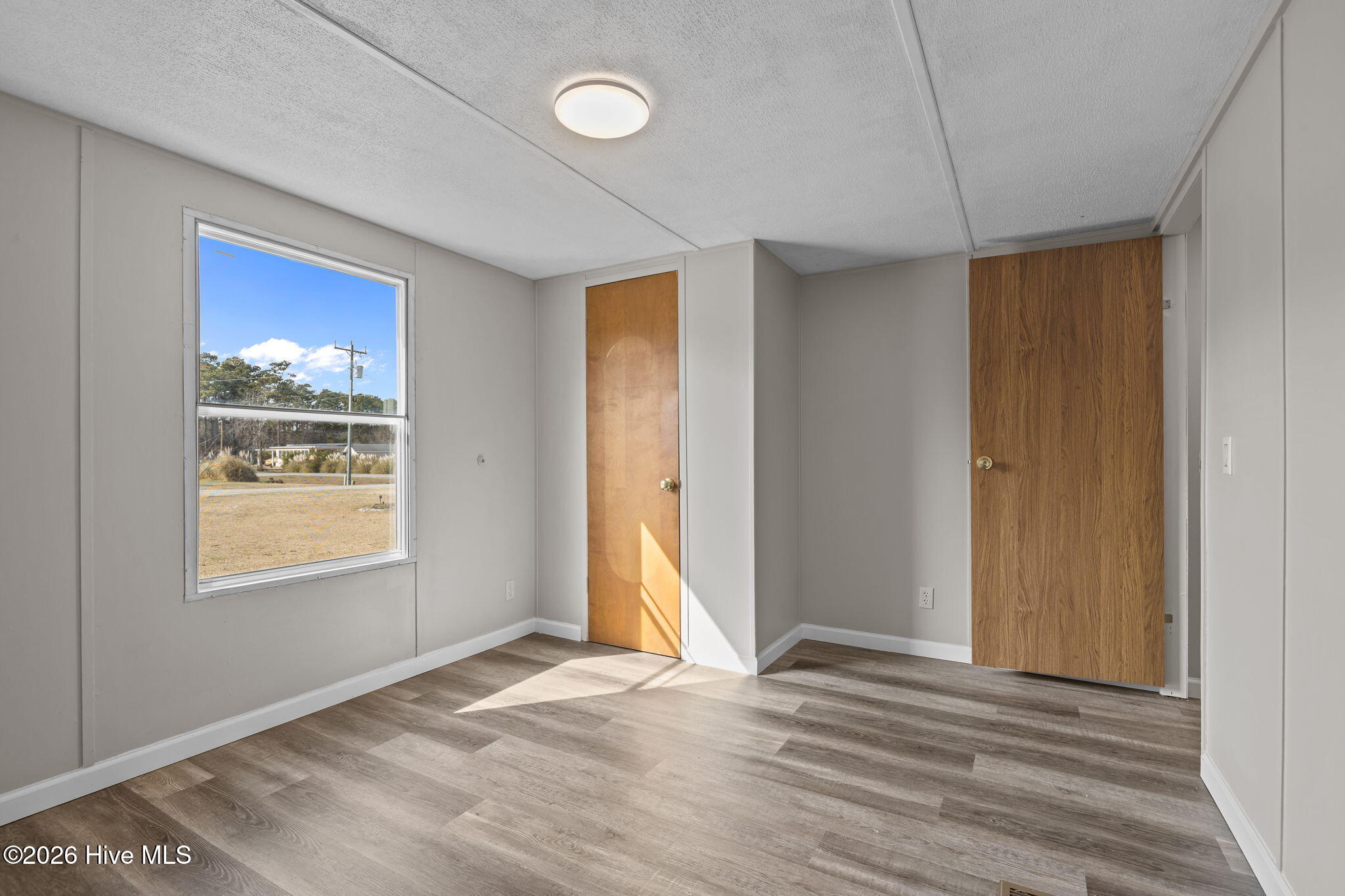 670 Straits Road Property Photo 22