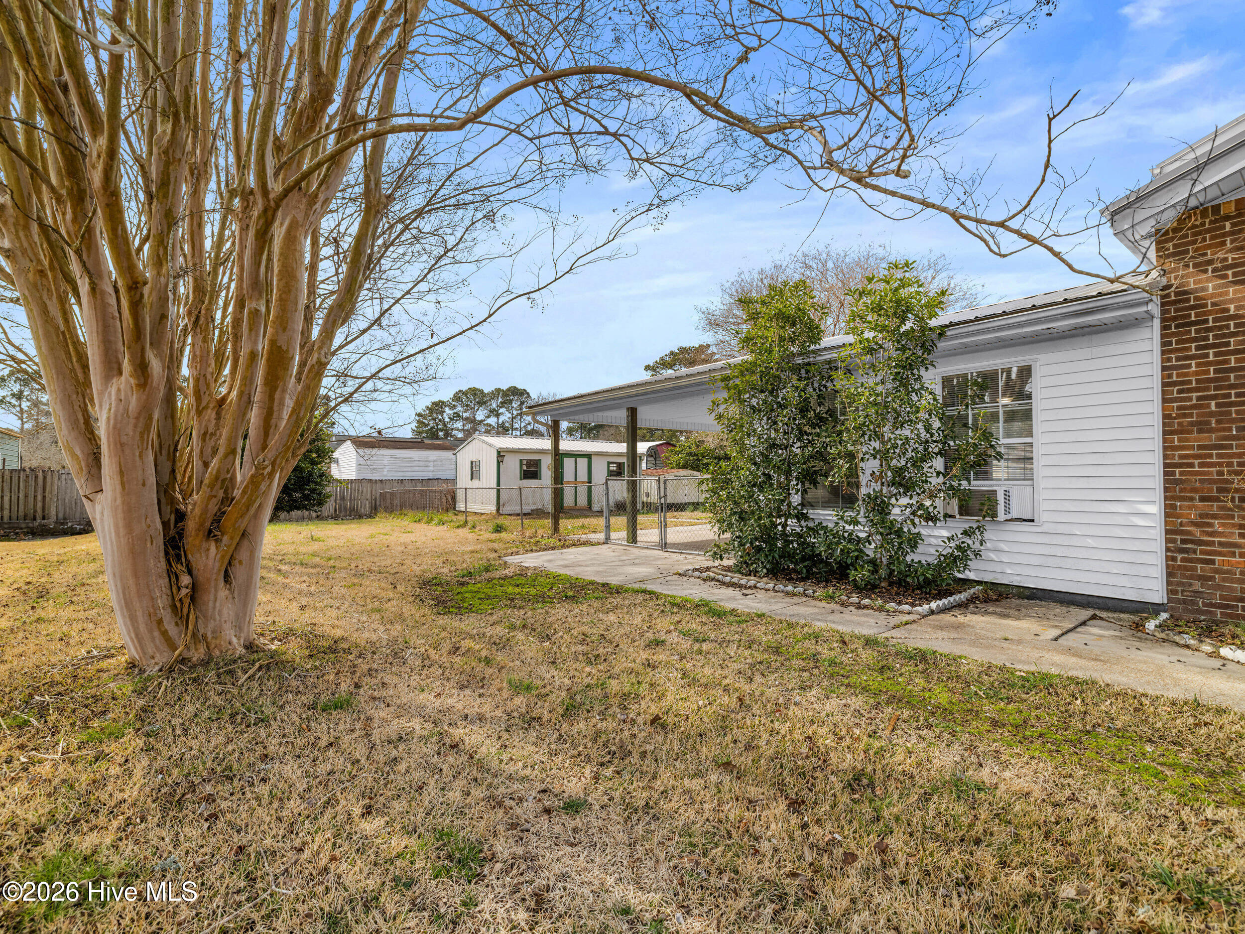 422 Thomas Drive Property Photo 41